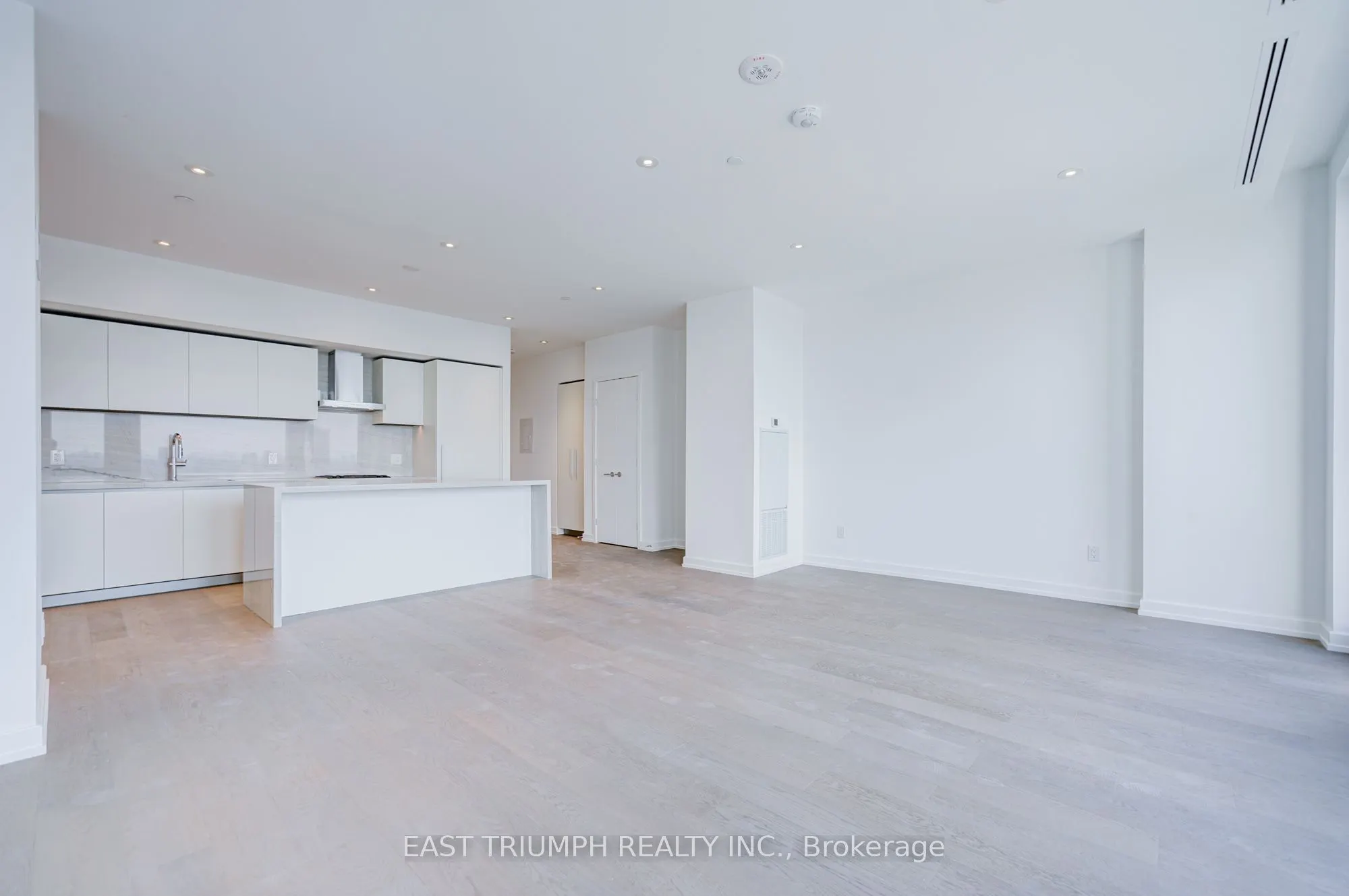 1315 BAY Street #2102