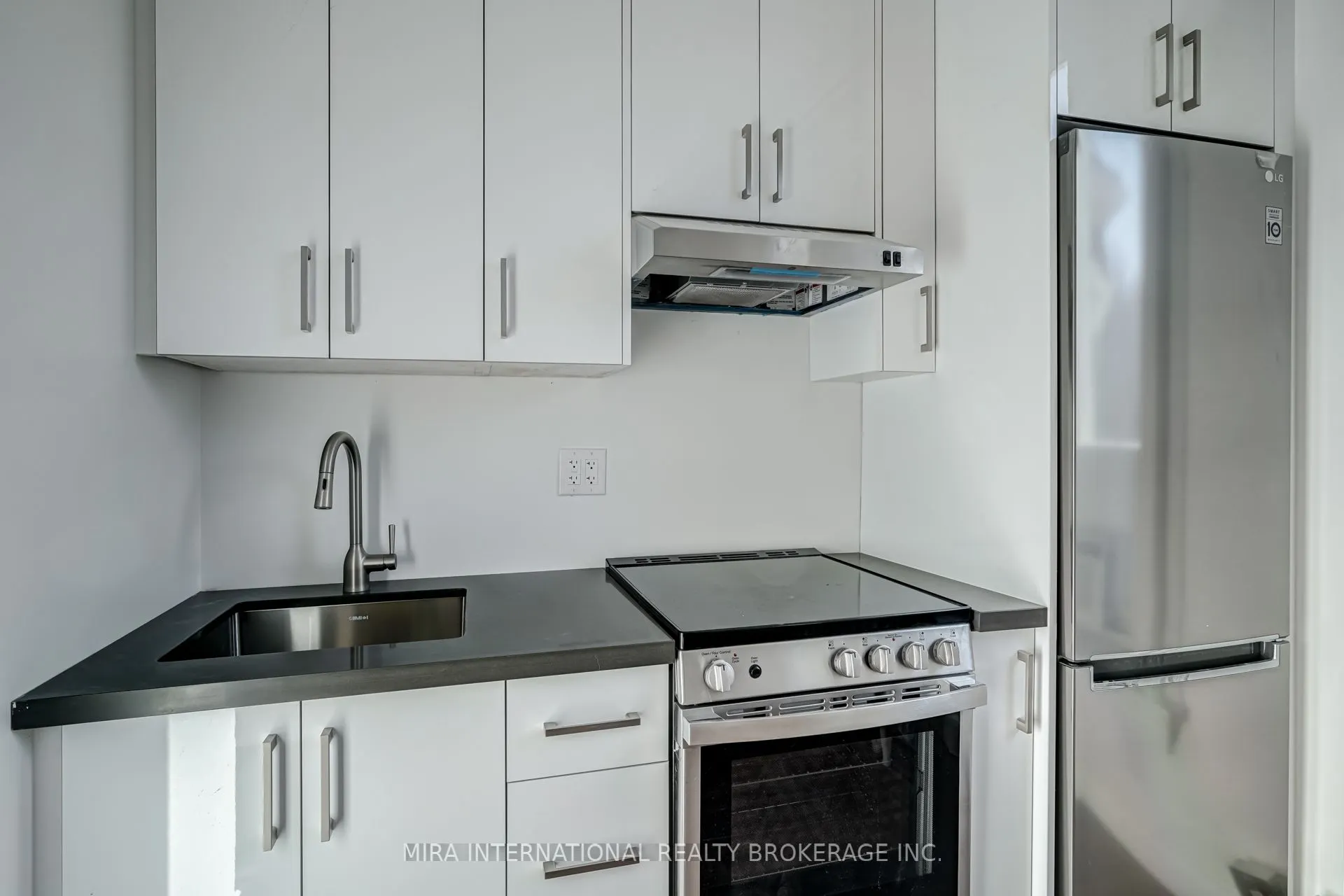 180 Sherbourne Street #203