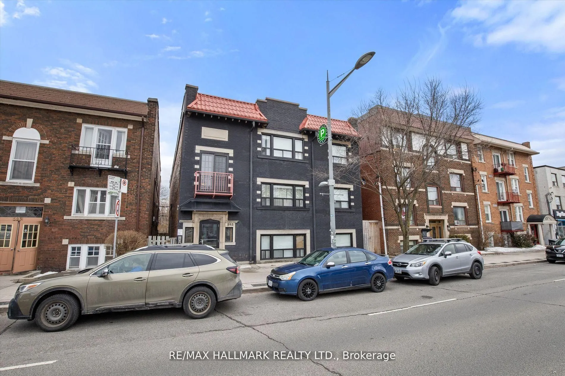 595 St Clair Avenue W #14