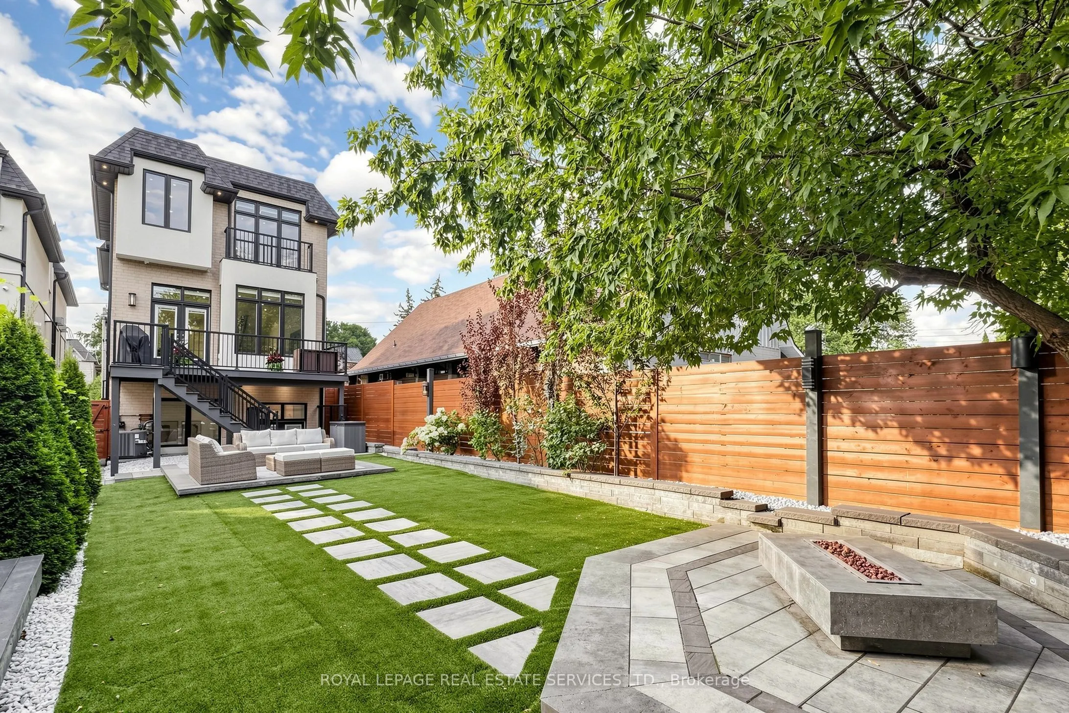 383 Melrose Avenue