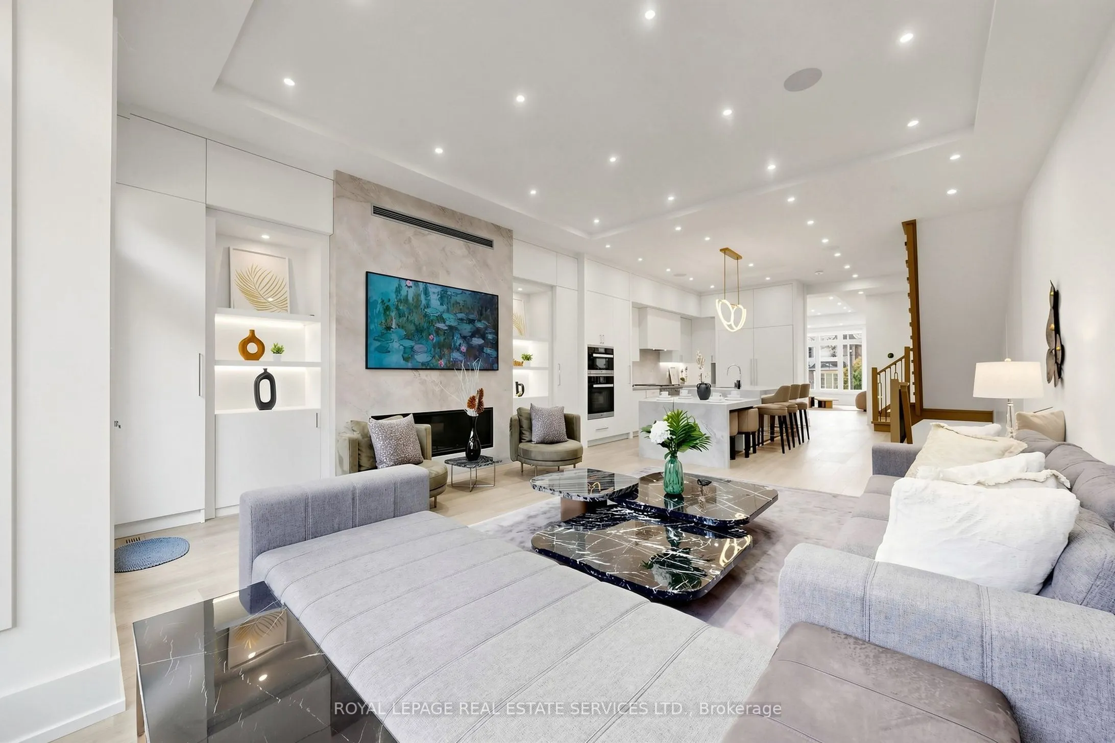 383 Melrose Avenue