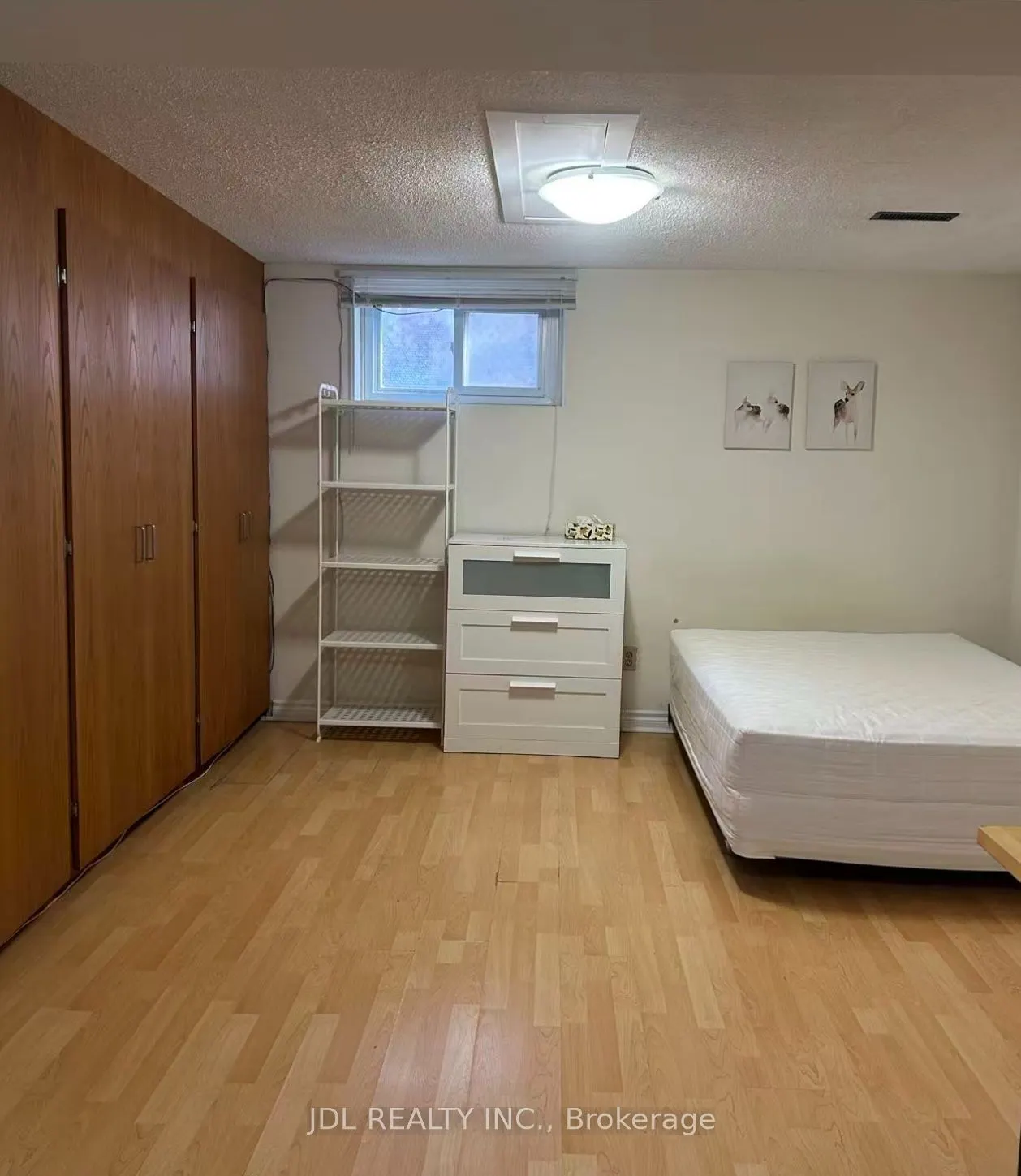 64 Charlton Blvd Boulevard #Two Bedrooms lower