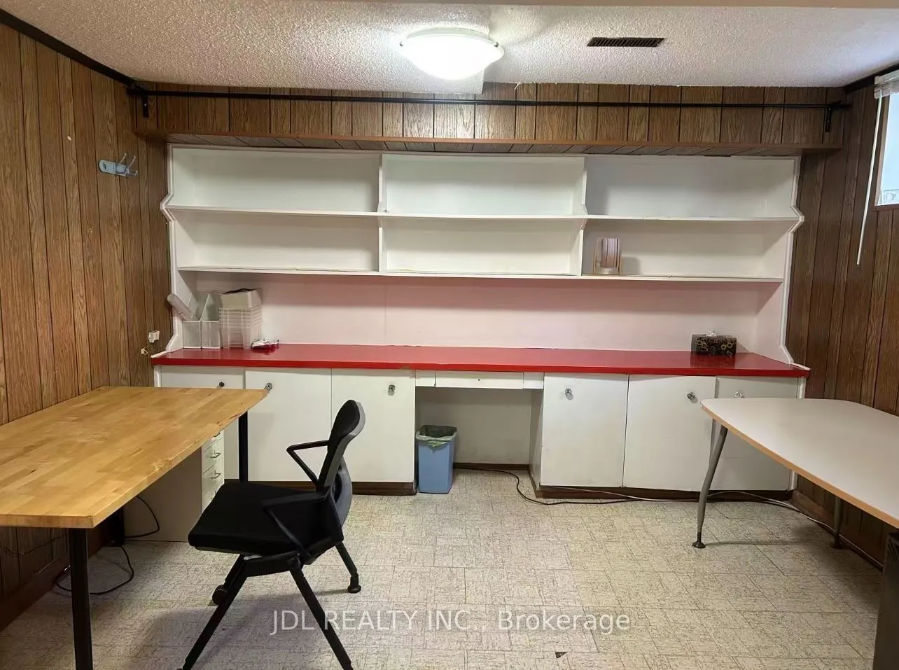 64 Charlton Blvd Boulevard #Two Bedrooms lower