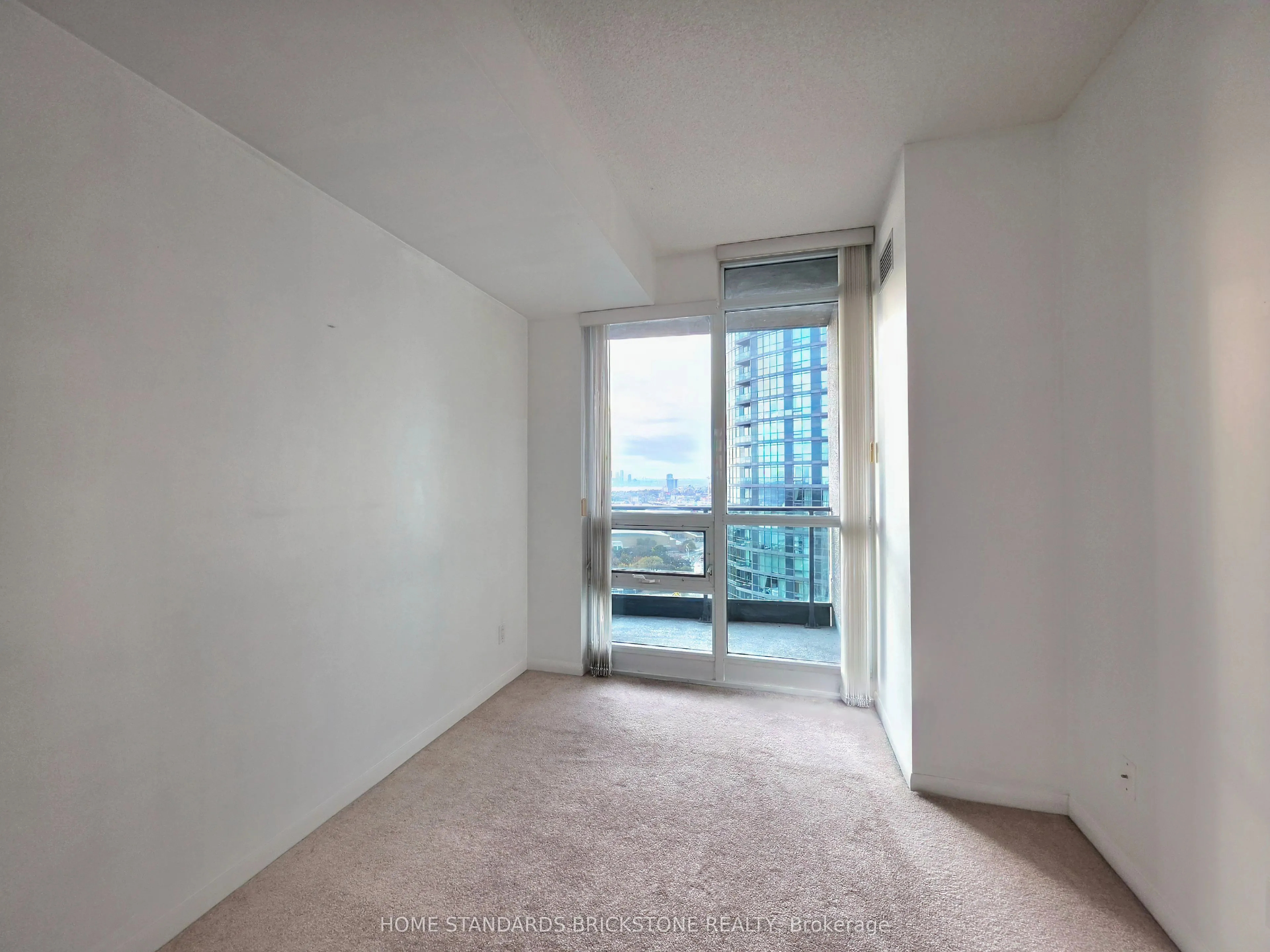 215 FORT YORK Boulevard #2708