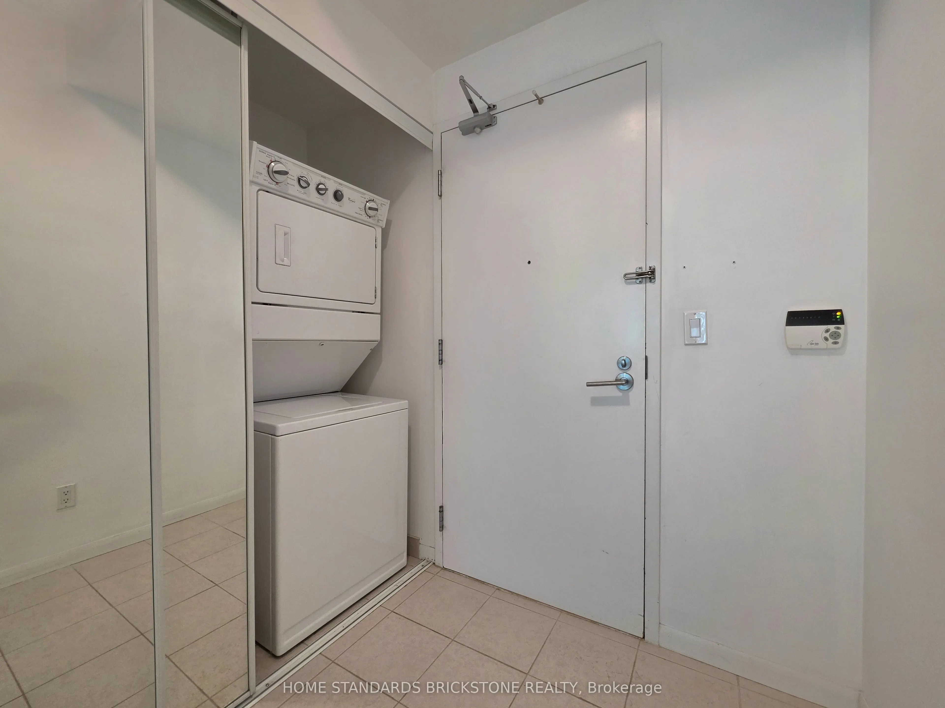 215 FORT YORK Boulevard #2708