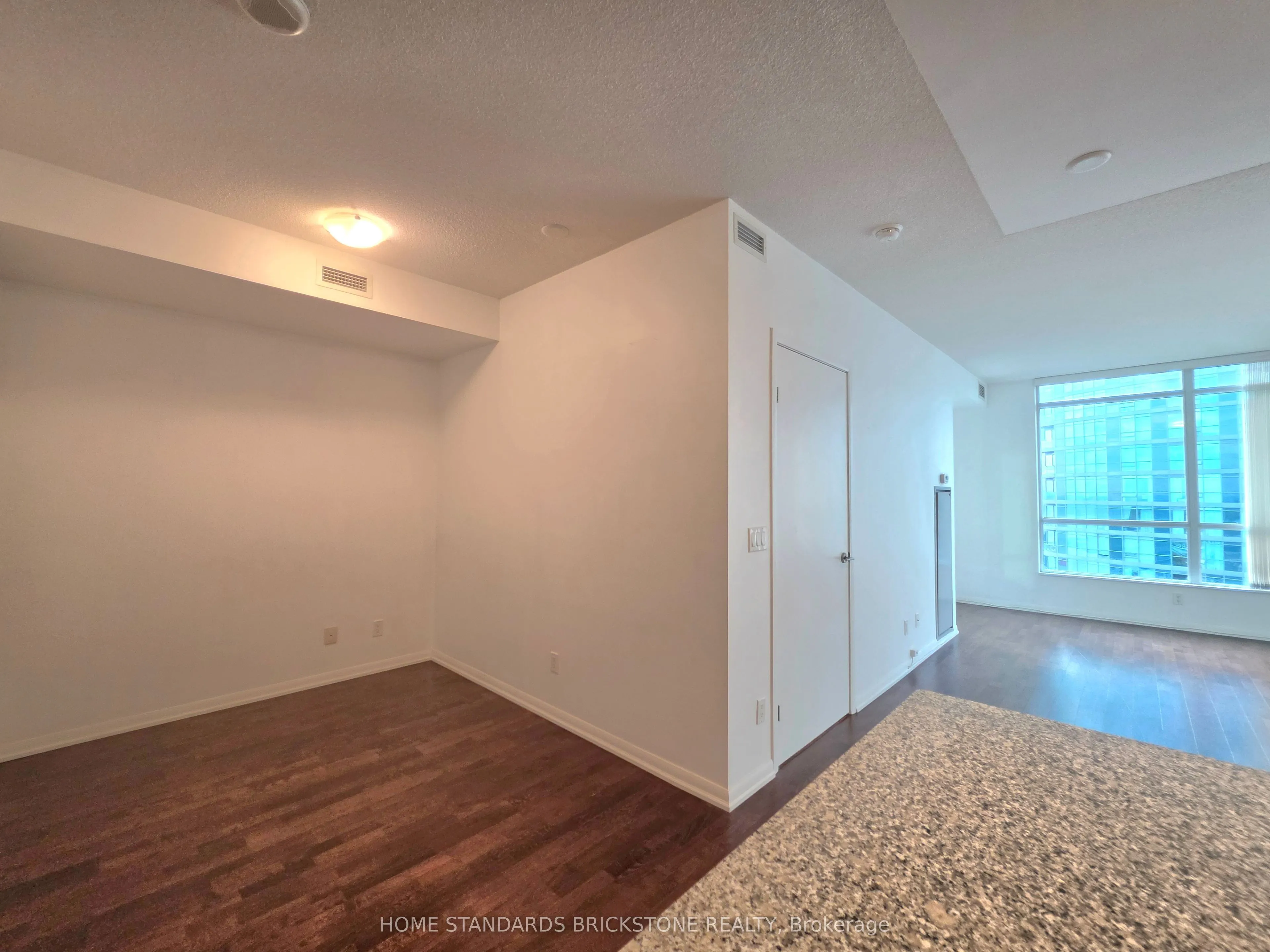 215 FORT YORK Boulevard #2708