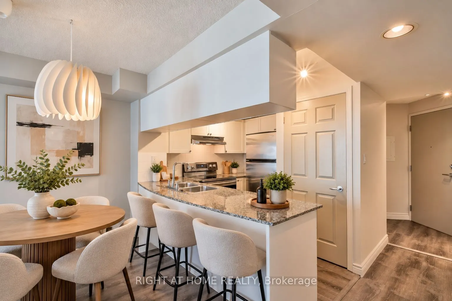 230 Queens Quay W #222