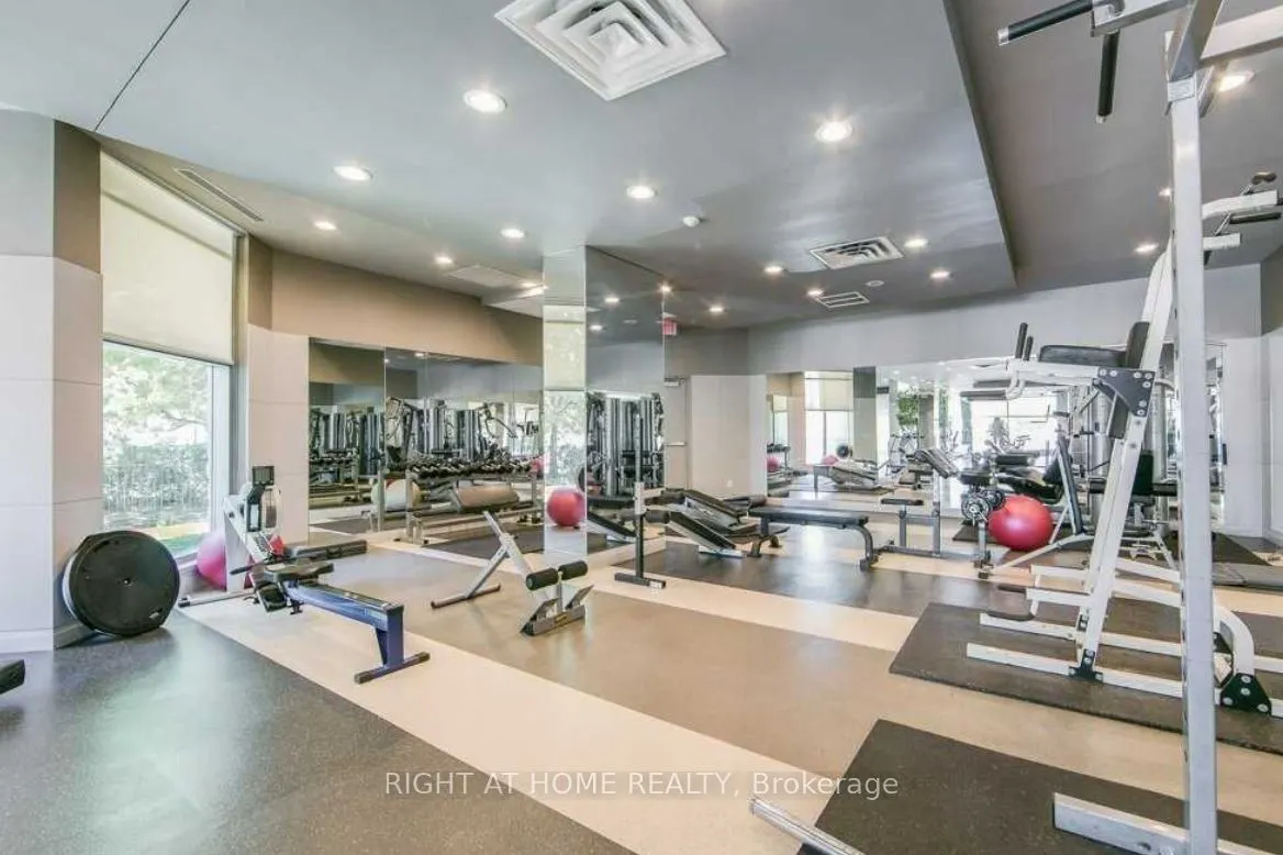 230 Queens Quay W #222