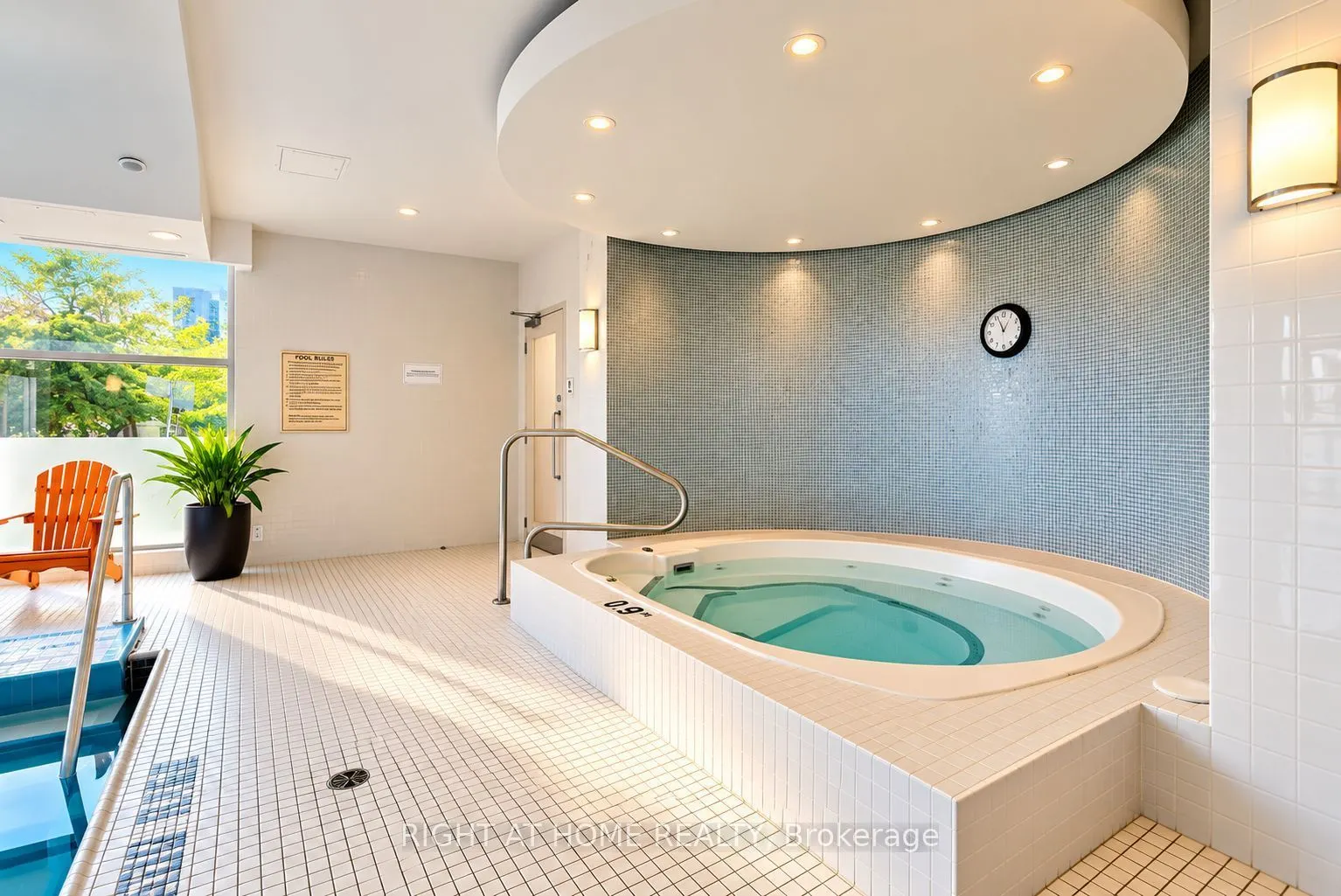 230 Queens Quay W #222