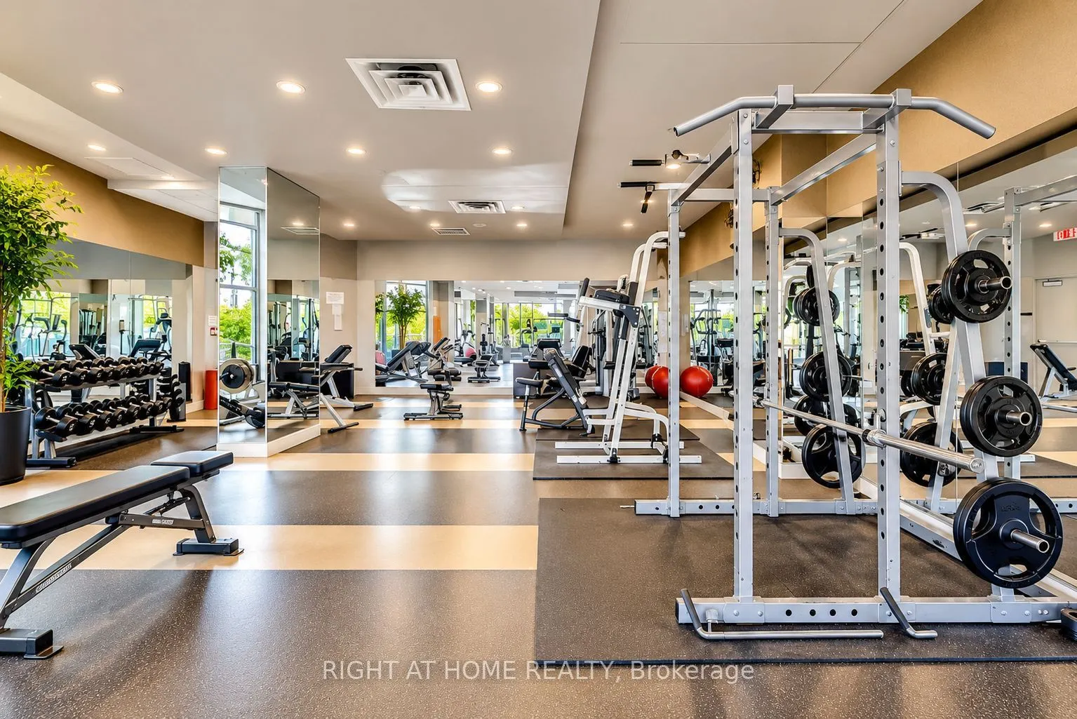 230 Queens Quay W #222