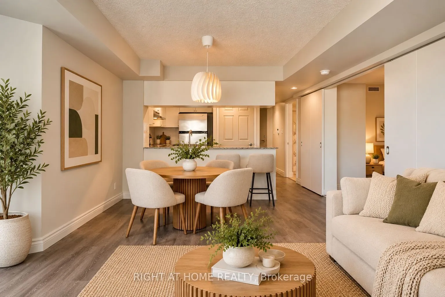 230 Queens Quay W #222