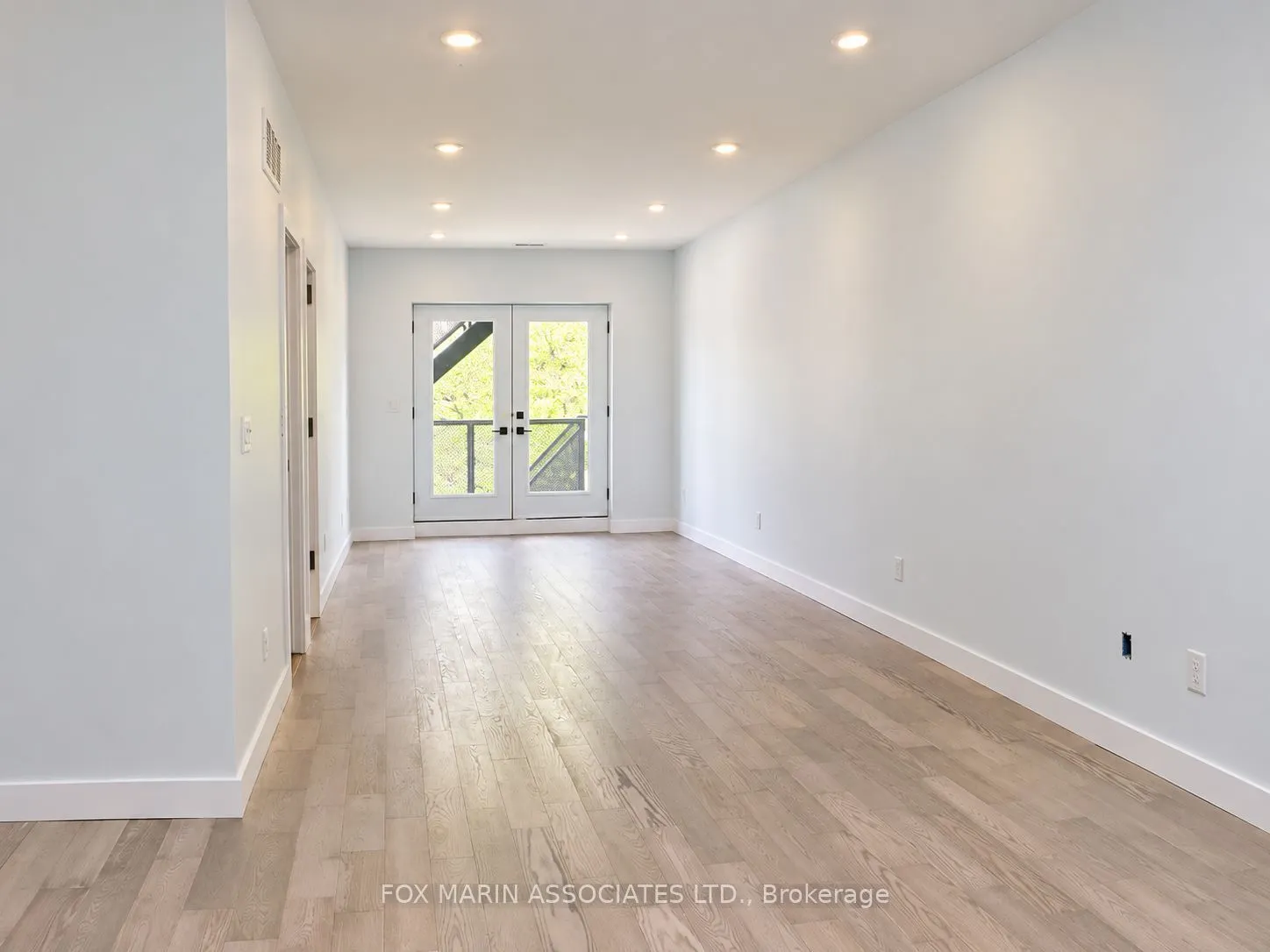 220 Vaughan Road S #2nd Fl
