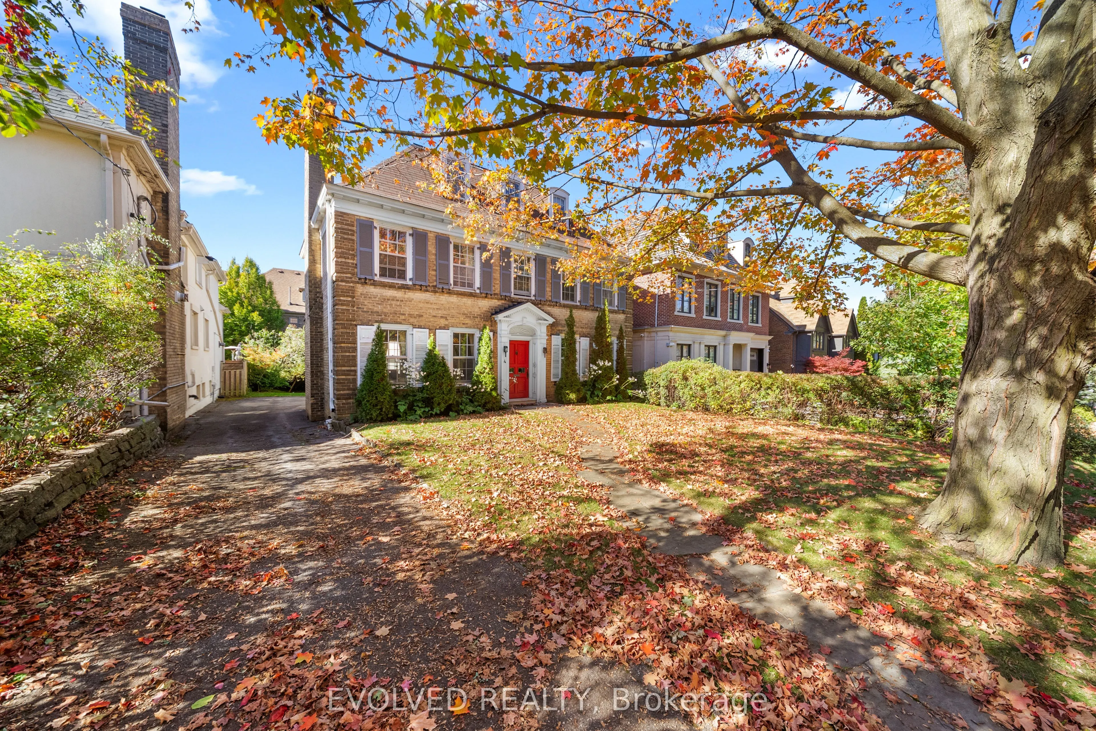 4 Dunloe Road