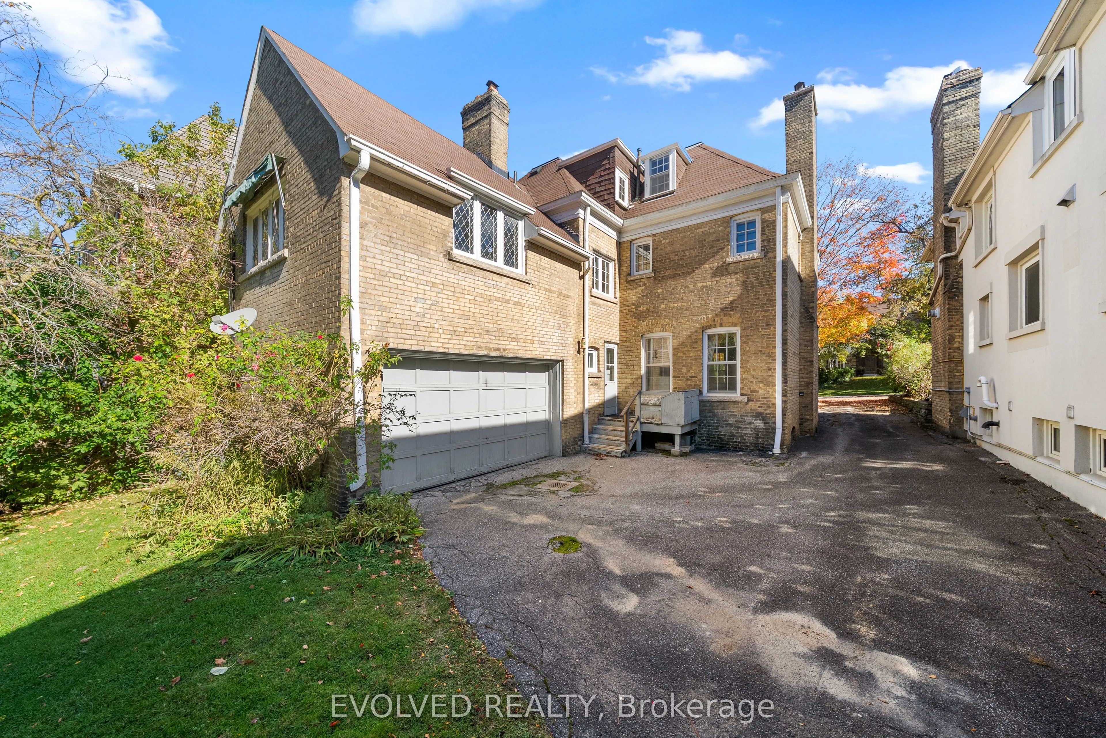 4 Dunloe Road