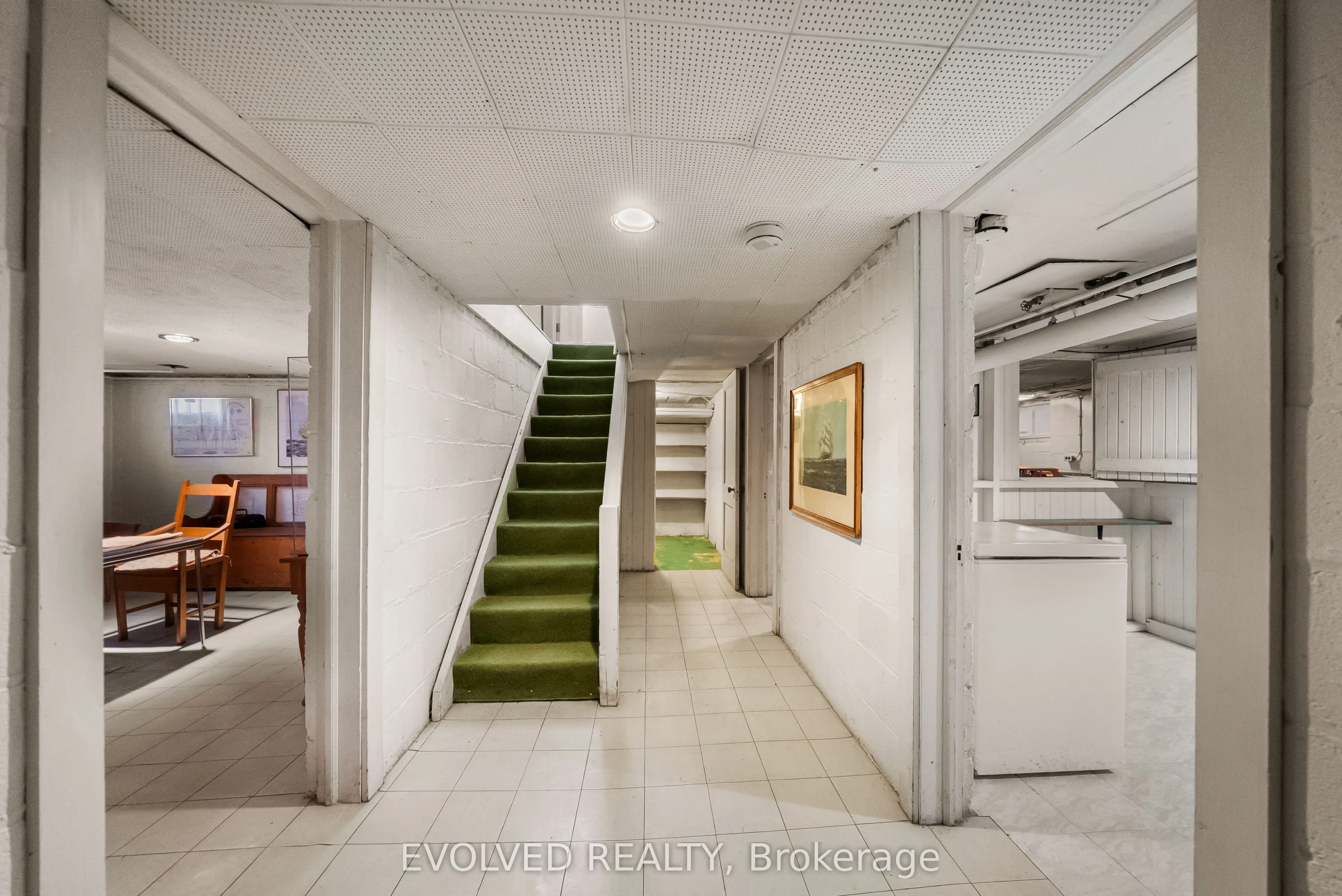 4 Dunloe Road