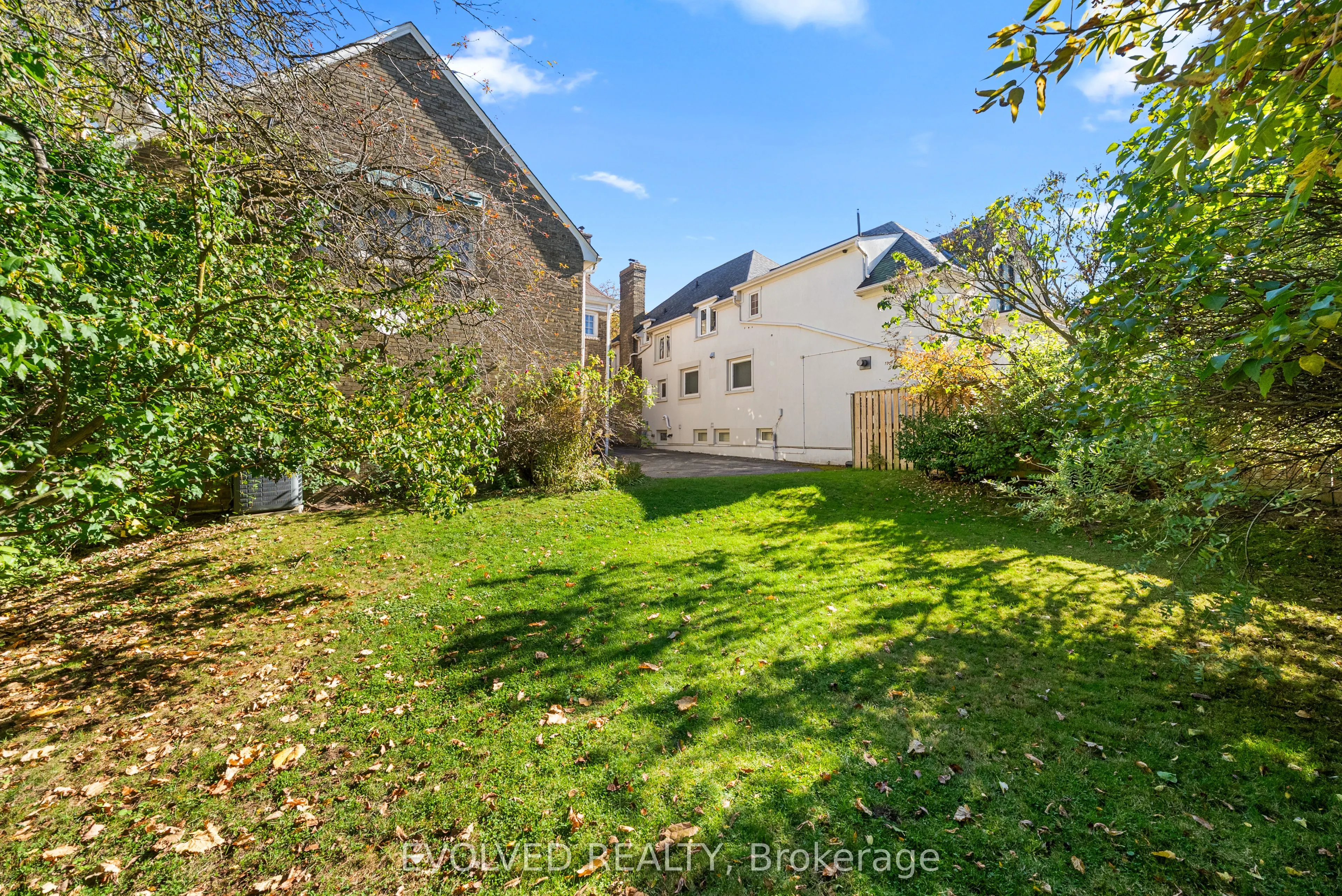 4 Dunloe Road