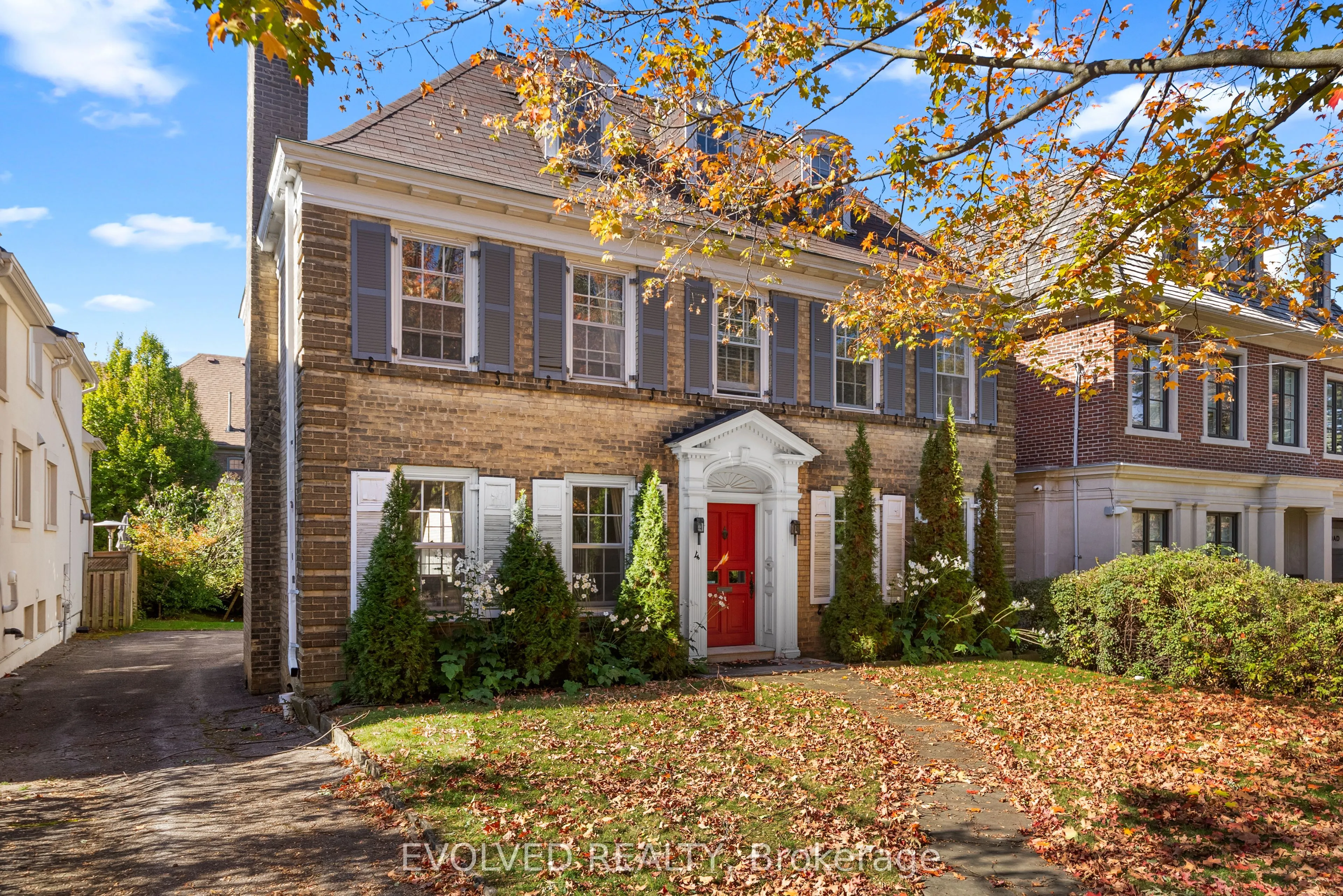 4 Dunloe Road