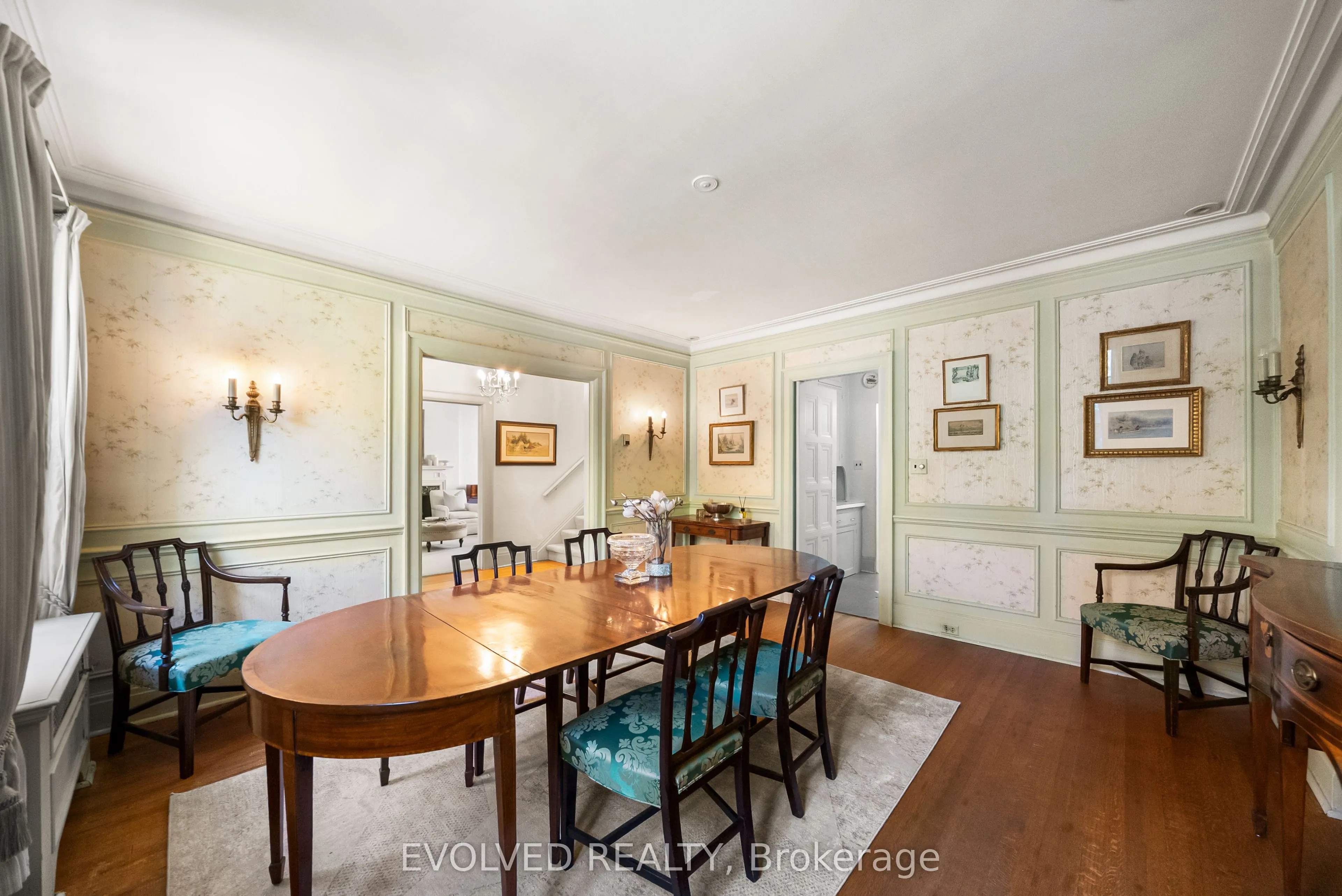 4 Dunloe Road