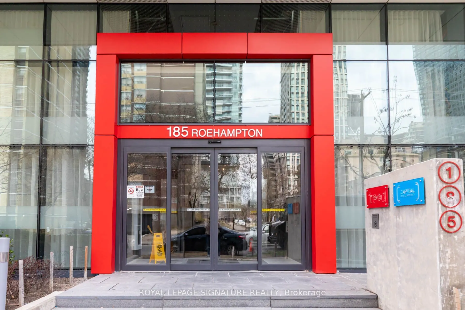 185 Roehampton Avenue #2805