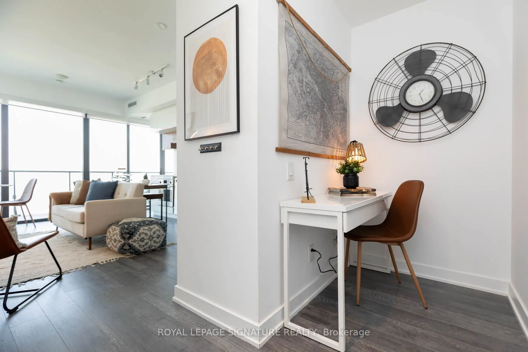 185 Roehampton Avenue #2805