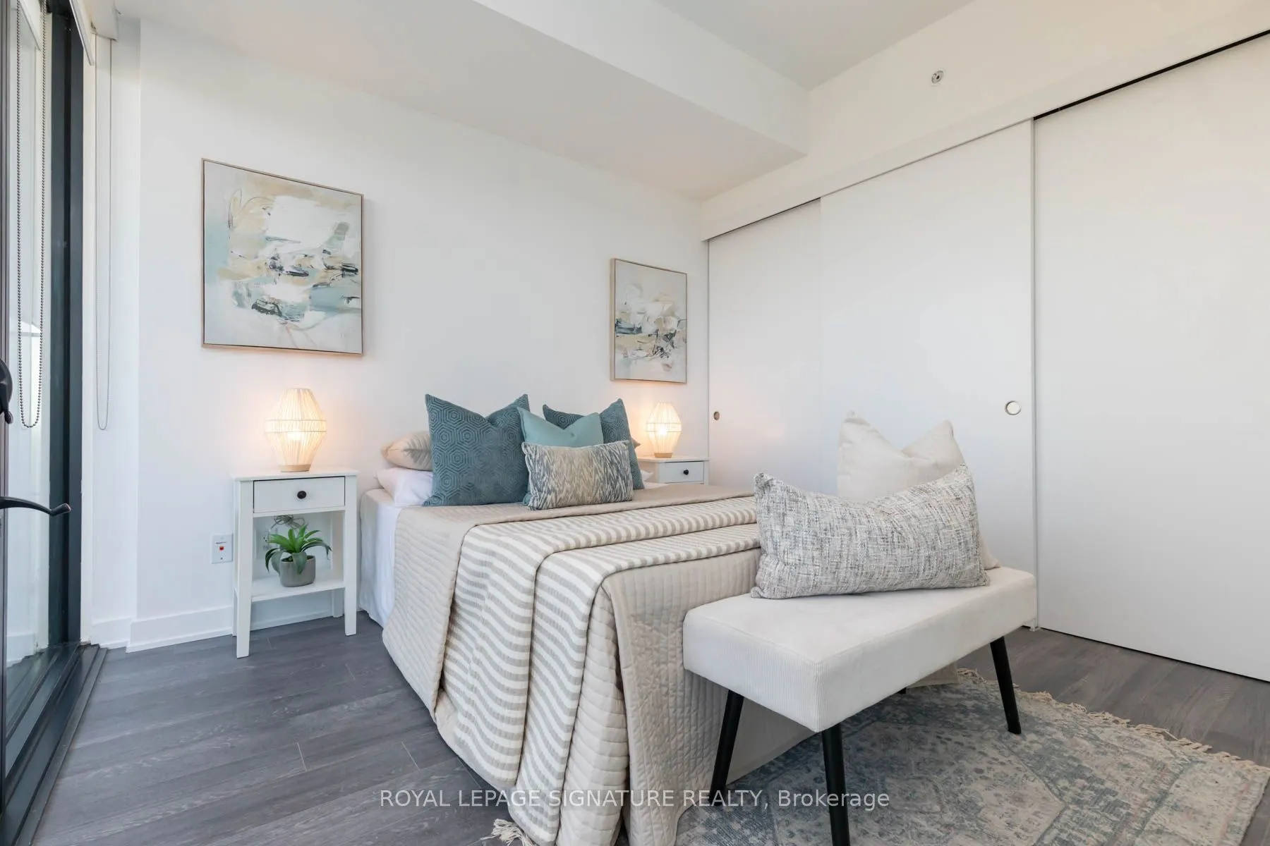 185 Roehampton Avenue #2805