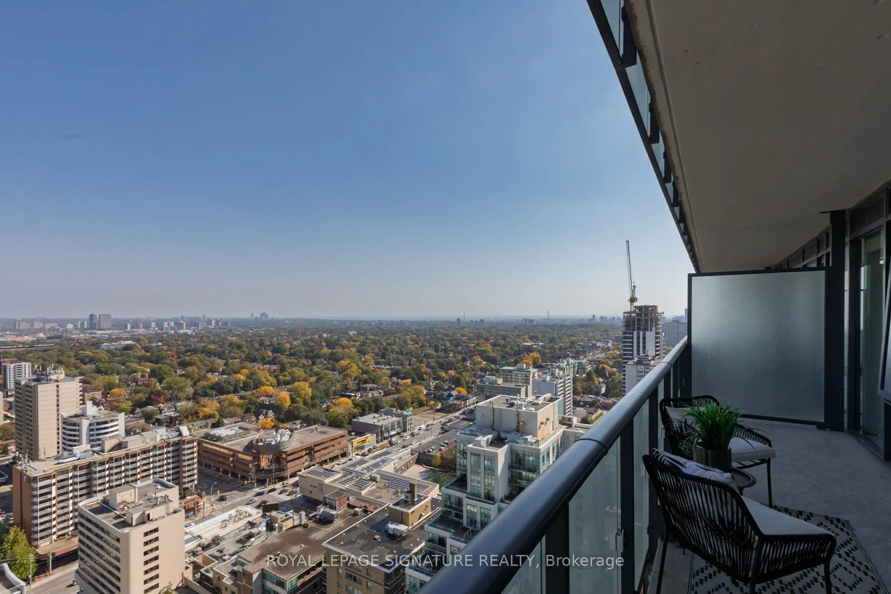 185 Roehampton Avenue #2805