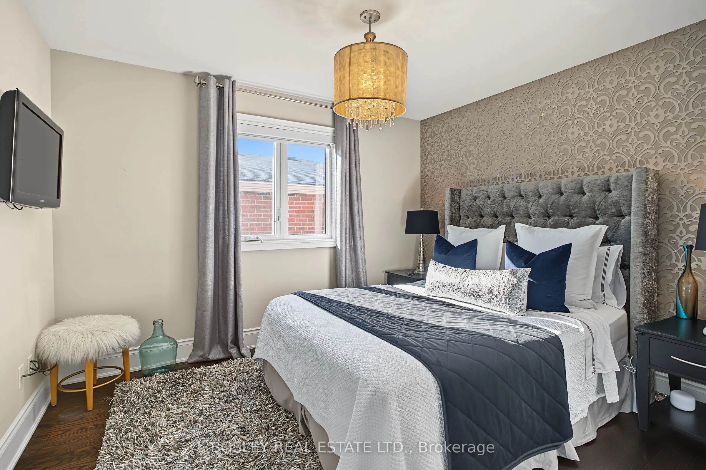 34 Glenbrae Avenue