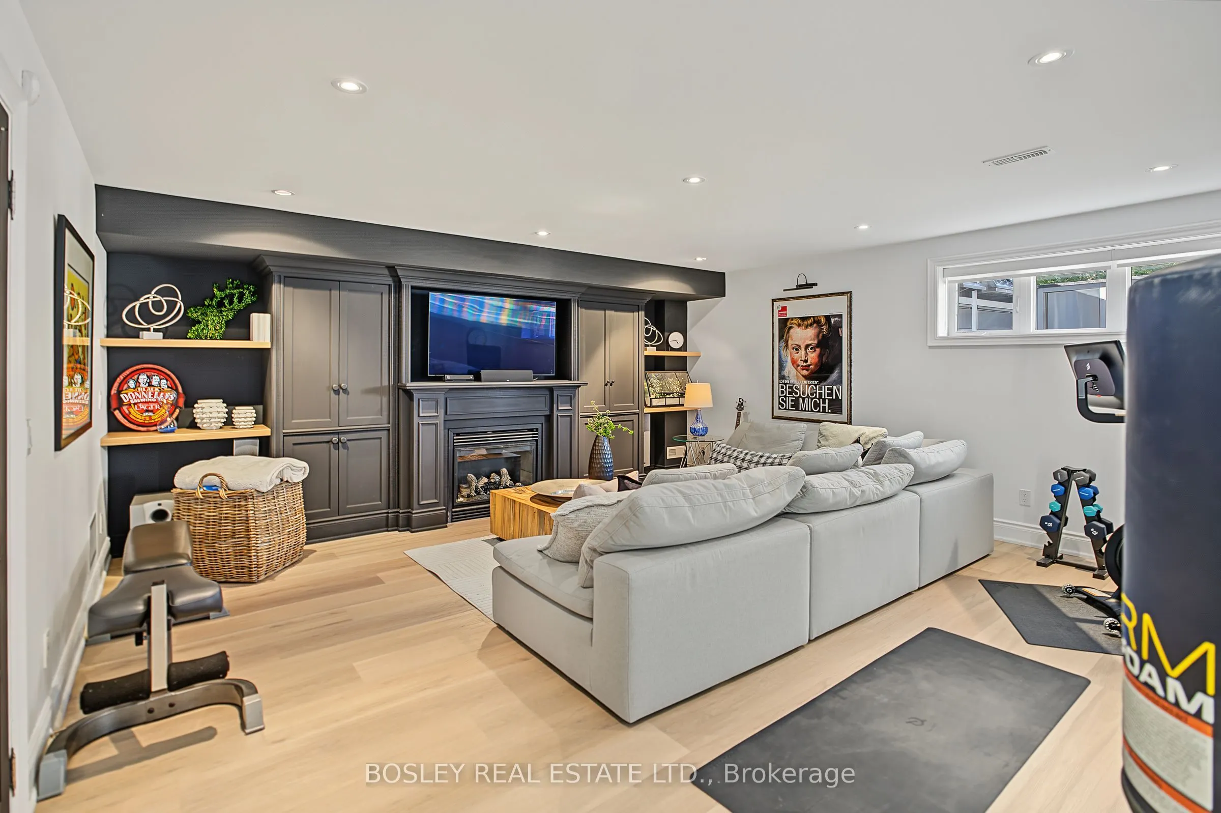 34 Glenbrae Avenue