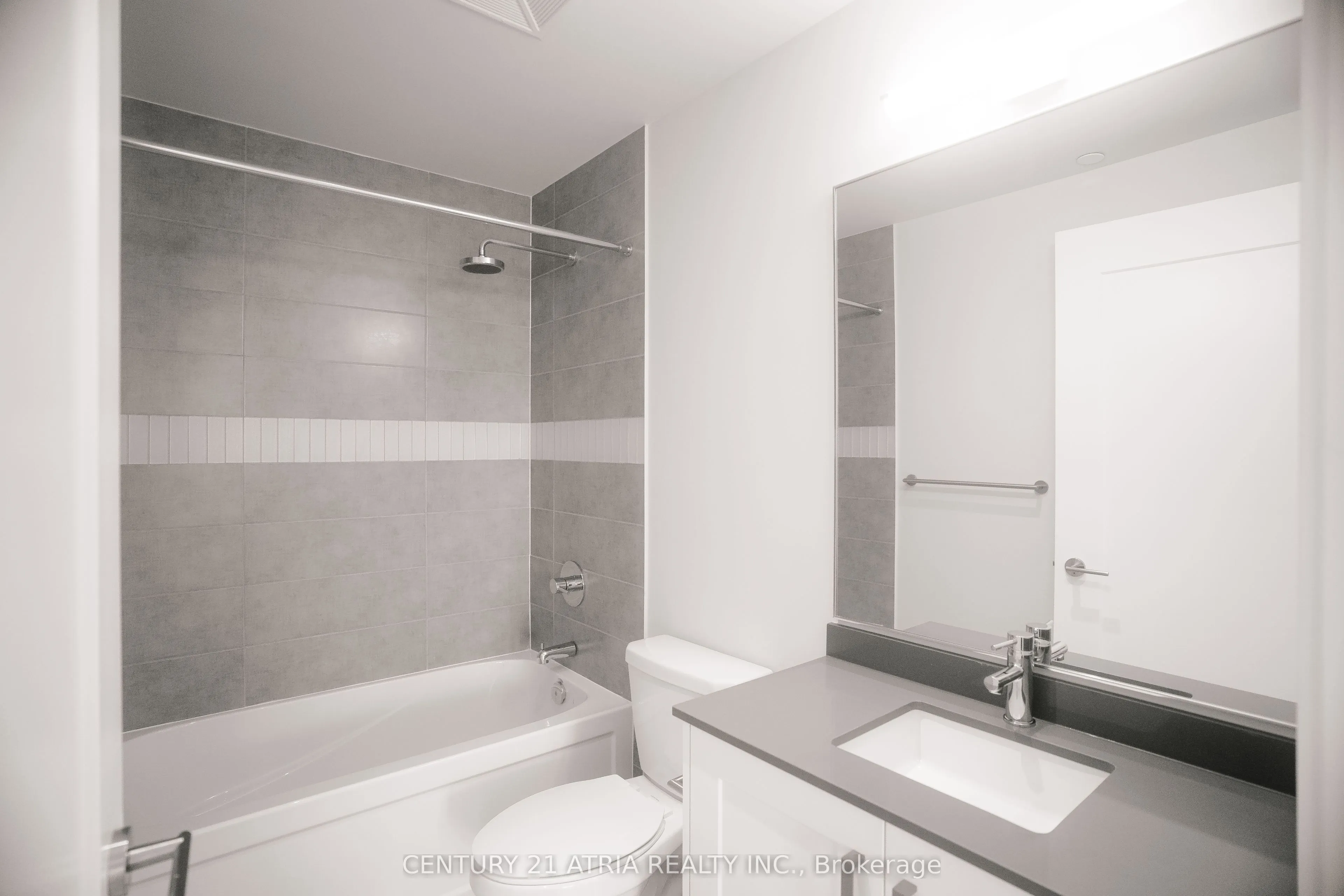 99 John Street #2509