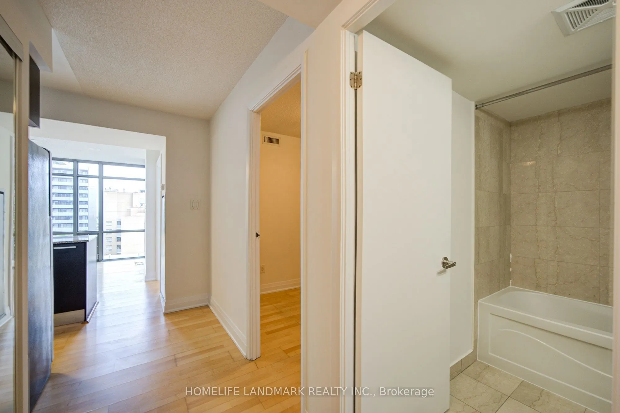 38 Grenville Street #1508