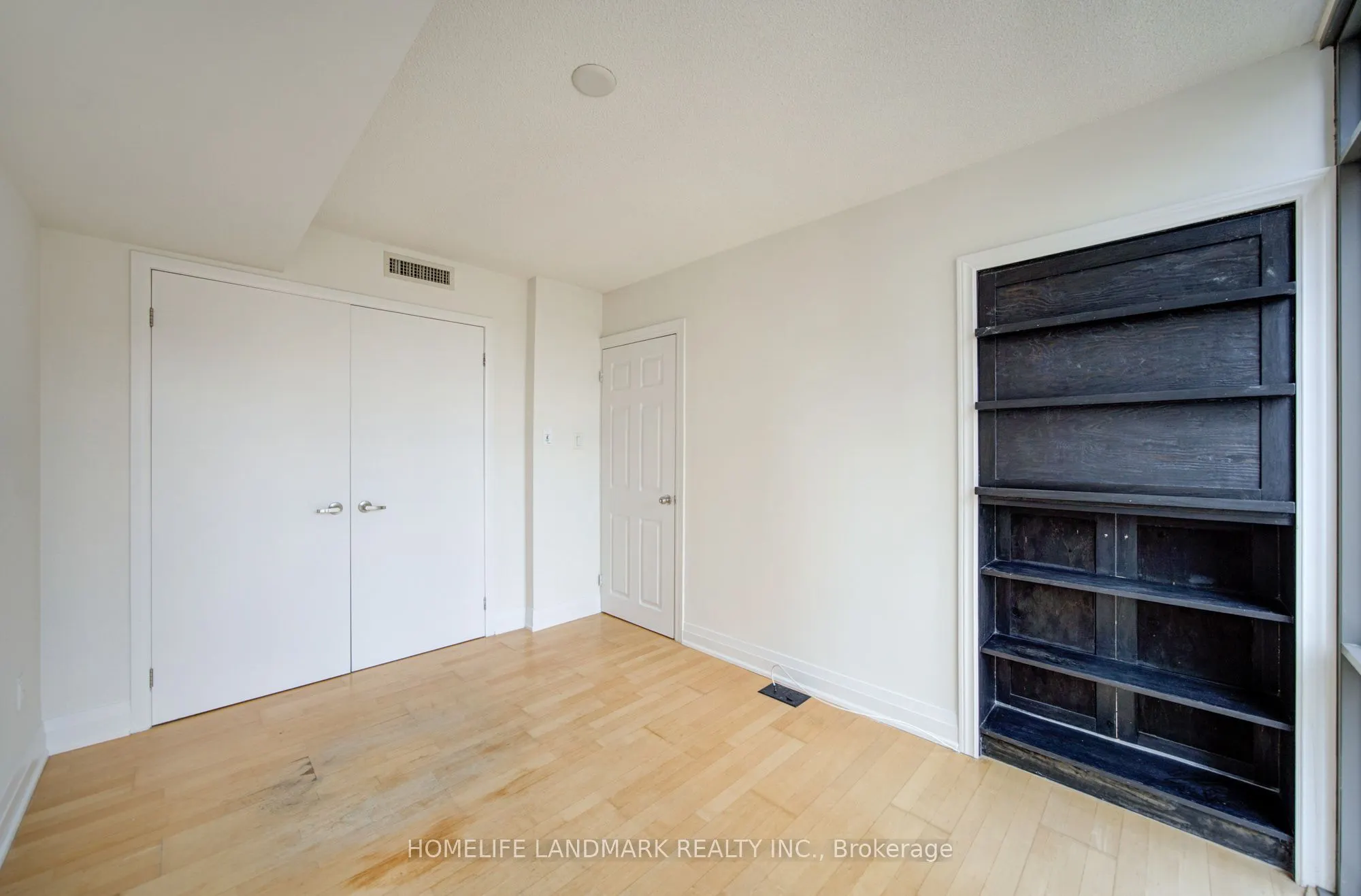 38 Grenville Street #1508