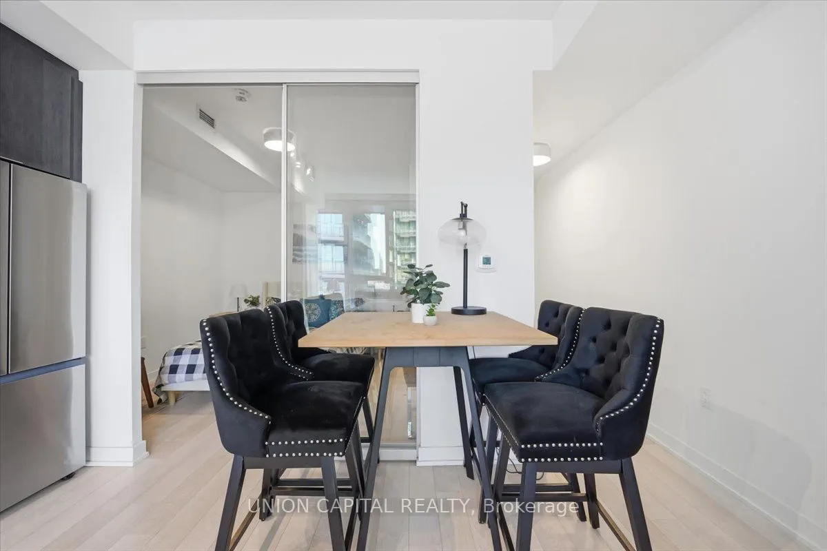 357 King Street W #3507
