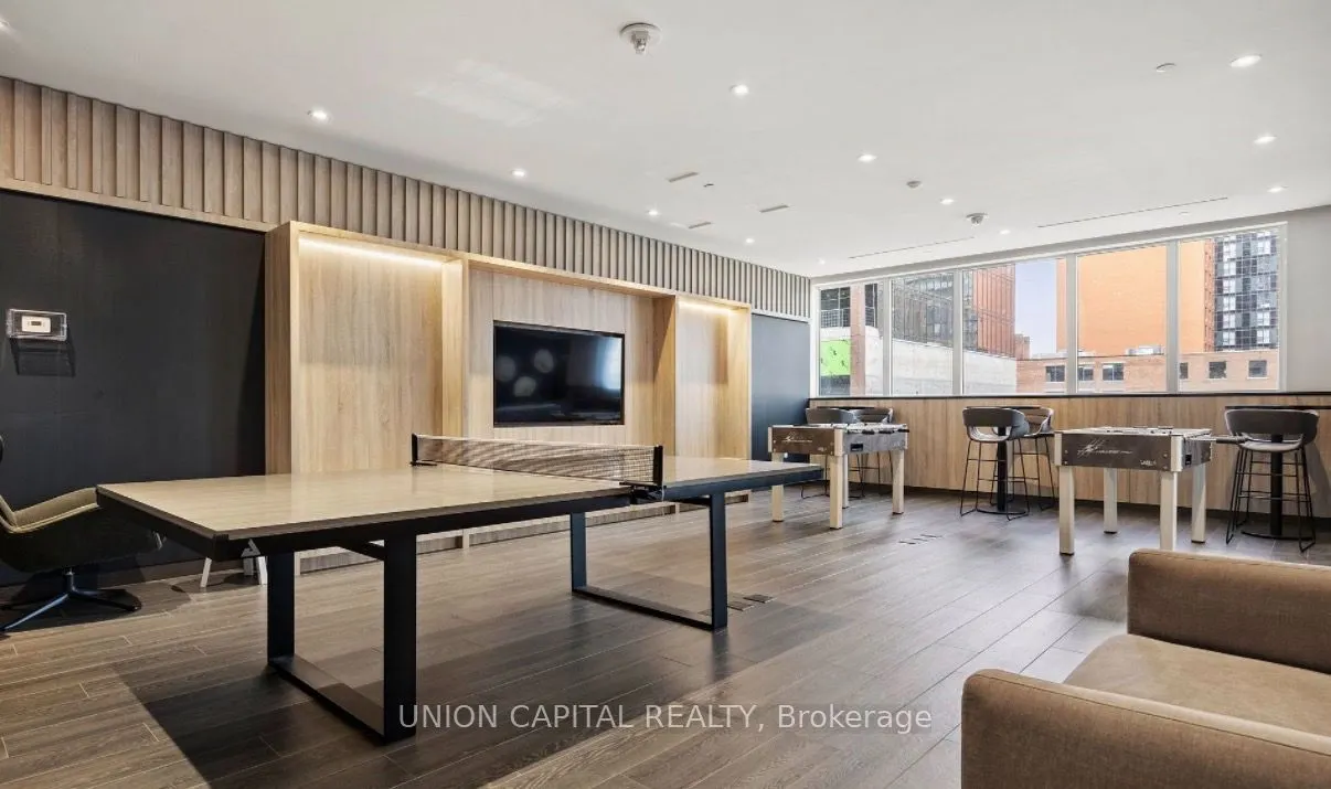 357 King Street W #3507