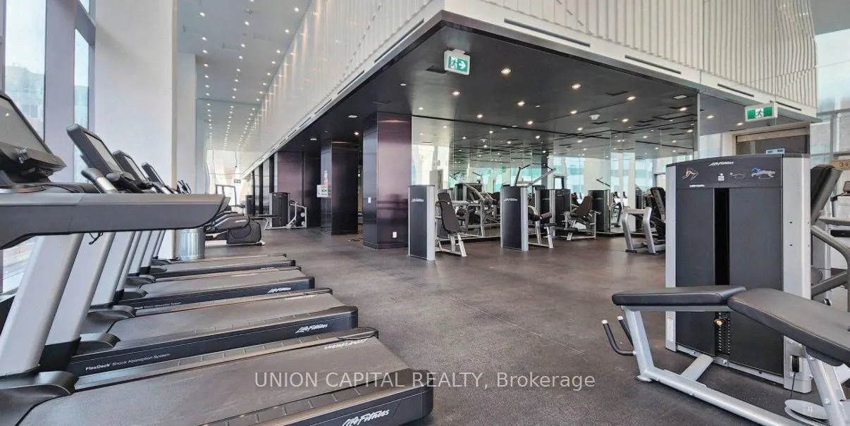 357 King Street W #3507