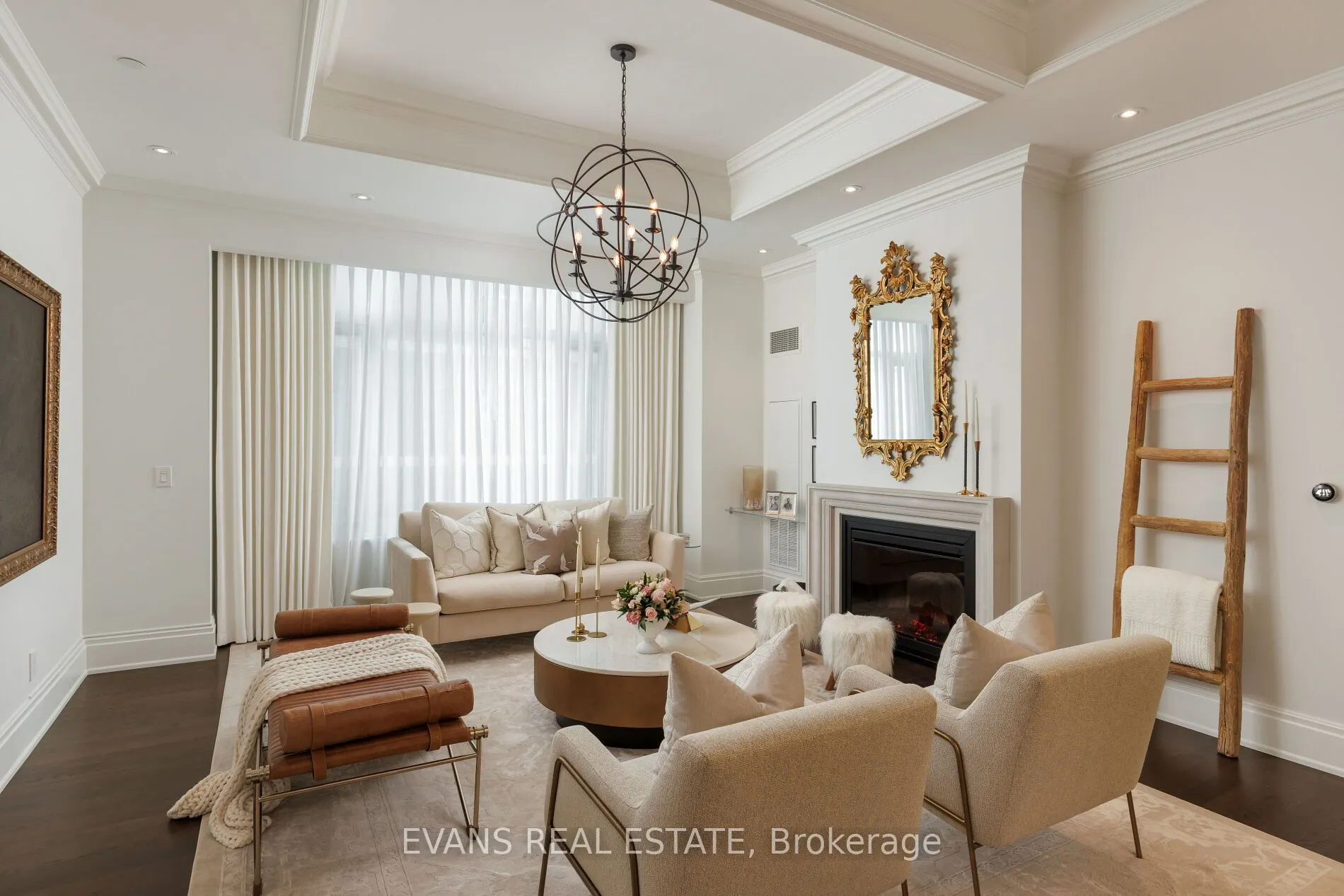 311 Bay Street #3802