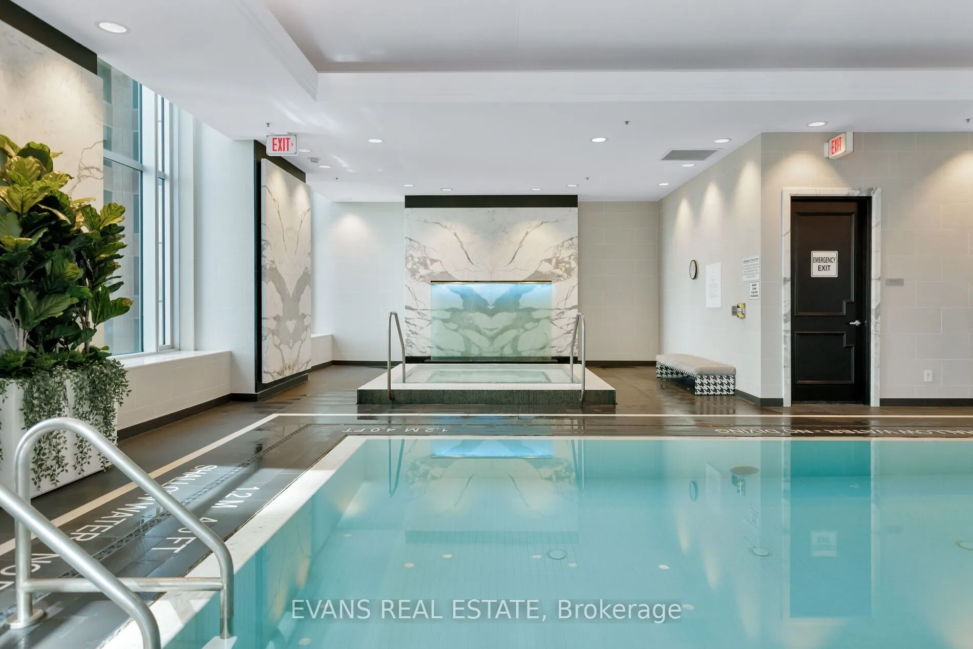 311 Bay Street #3802
