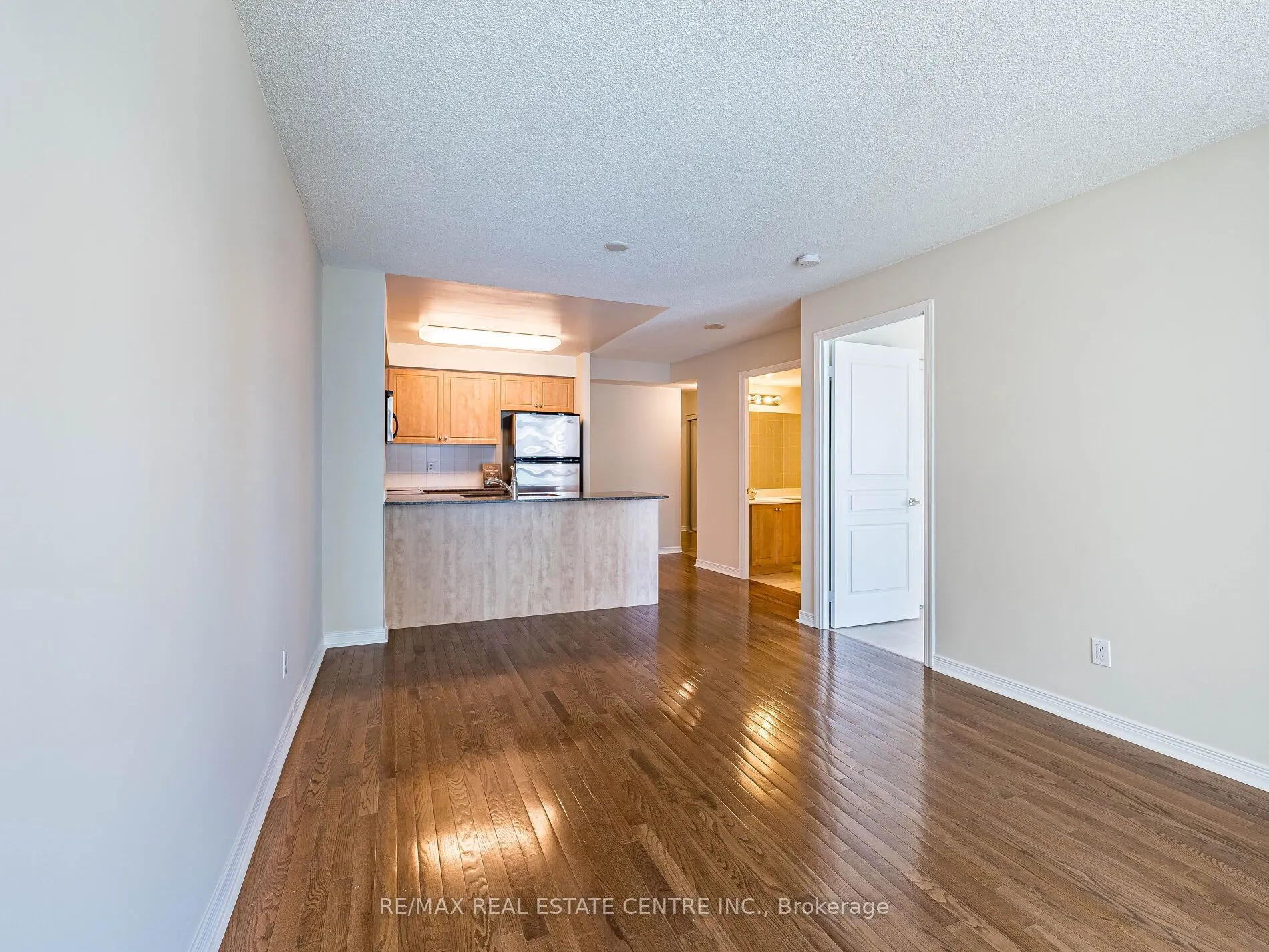 509 Beecroft Road #1817