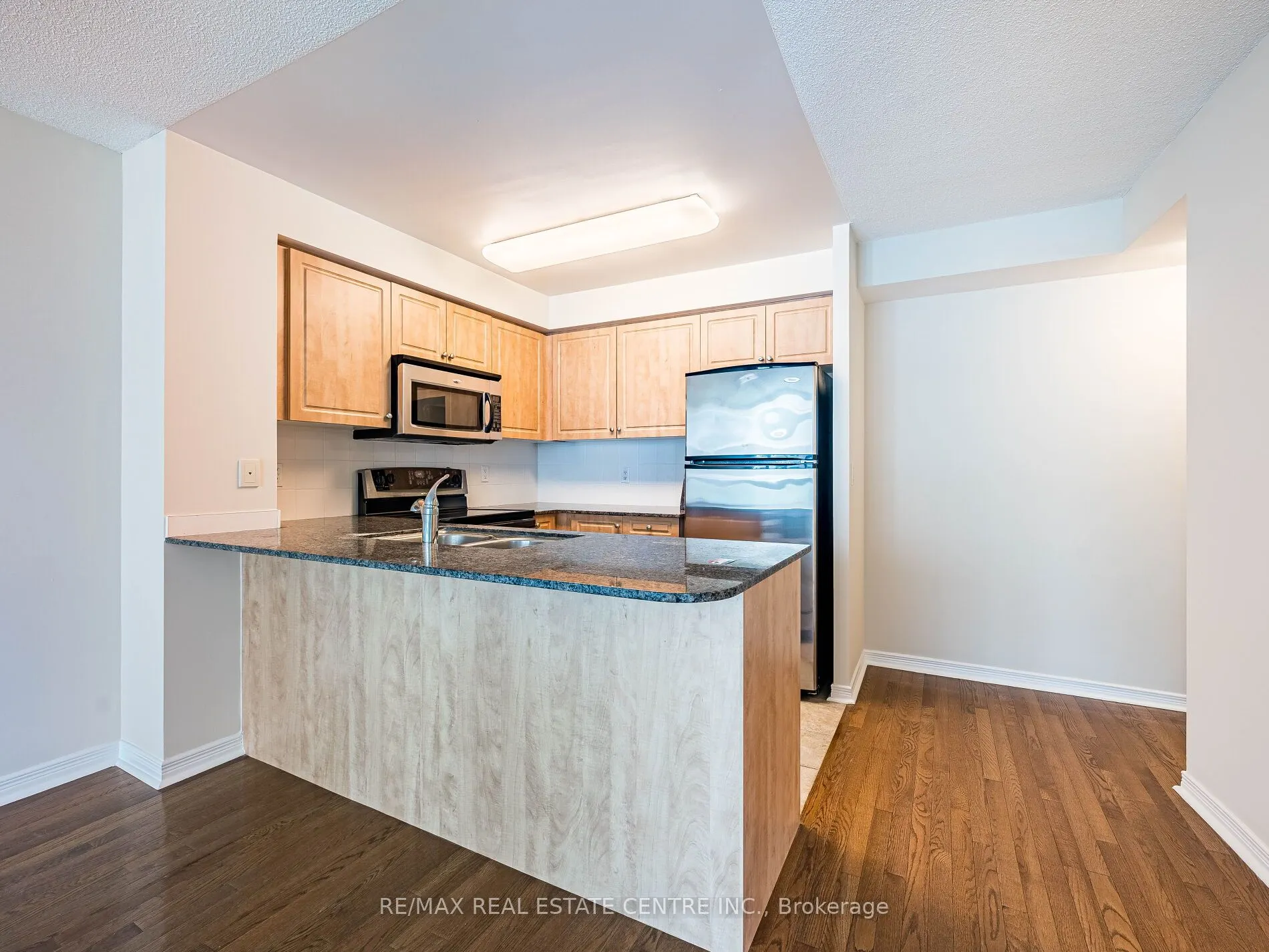 509 Beecroft Road #1817