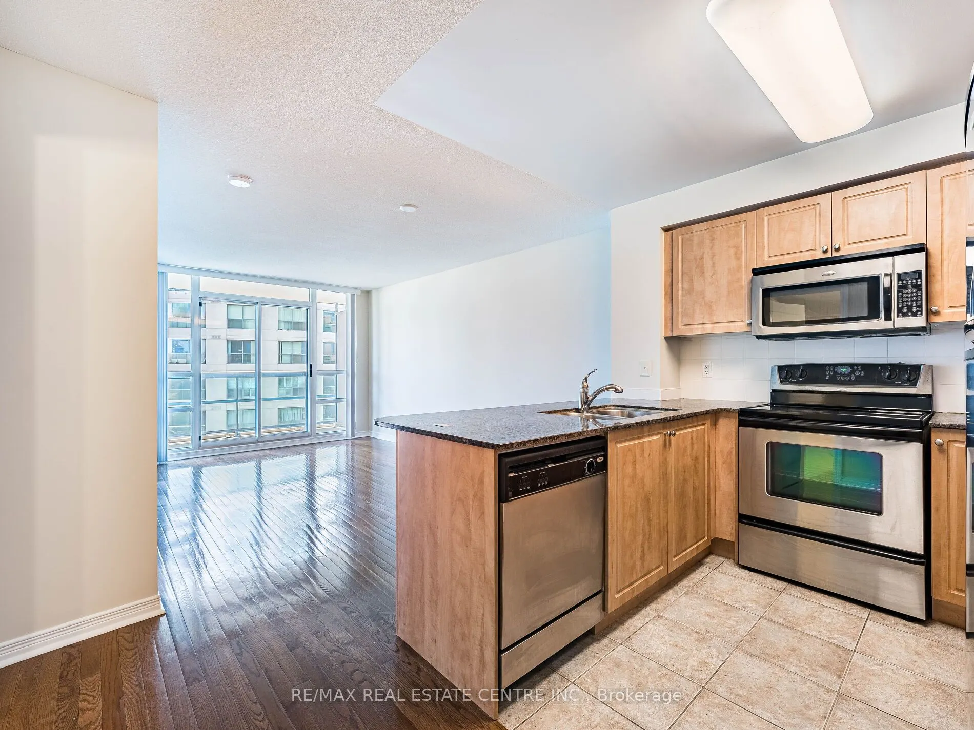 509 Beecroft Road #1817