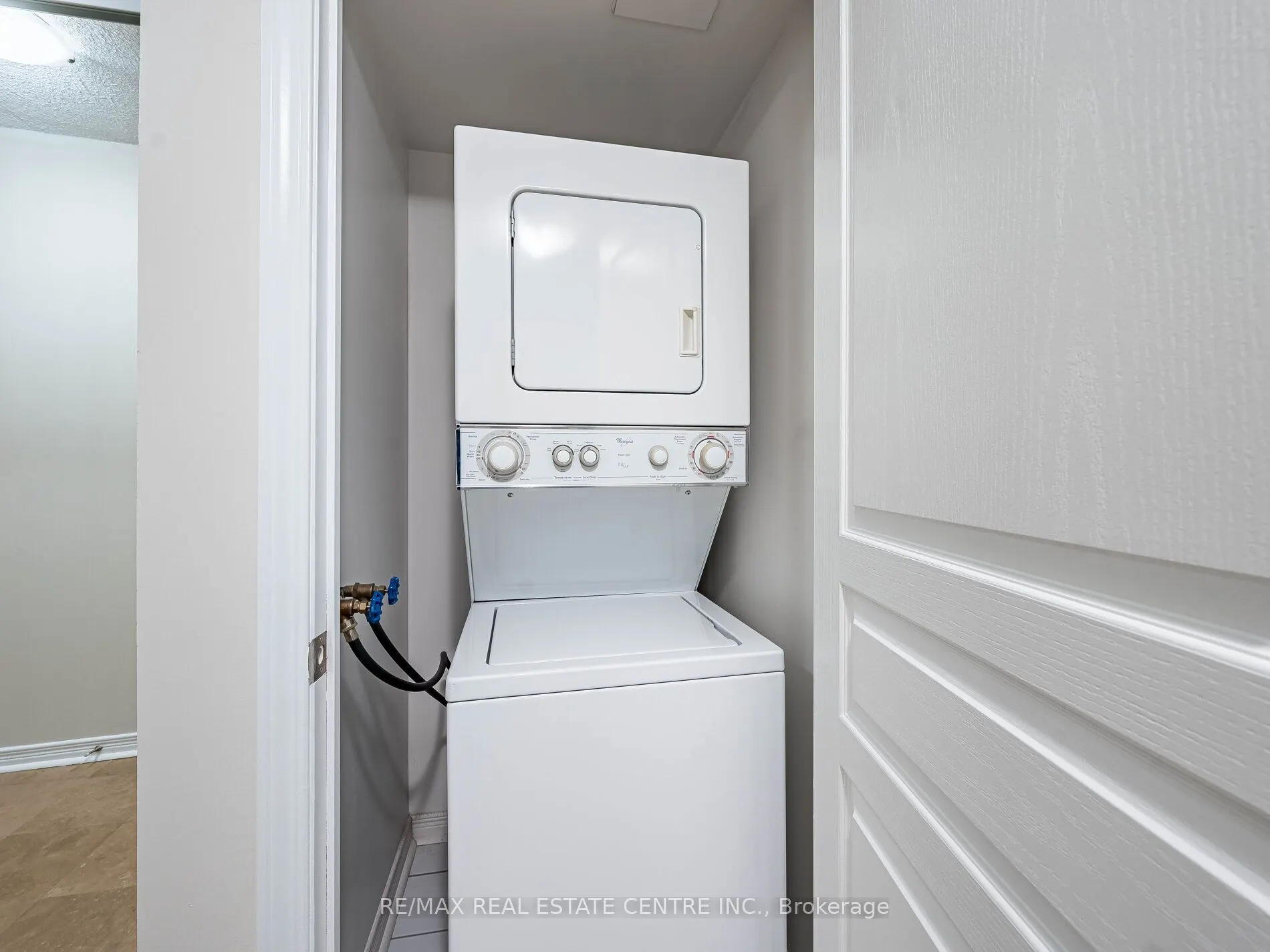 509 Beecroft Road #1817