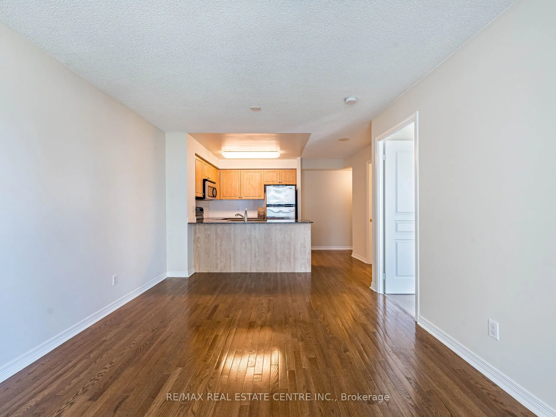 509 Beecroft Road #1817