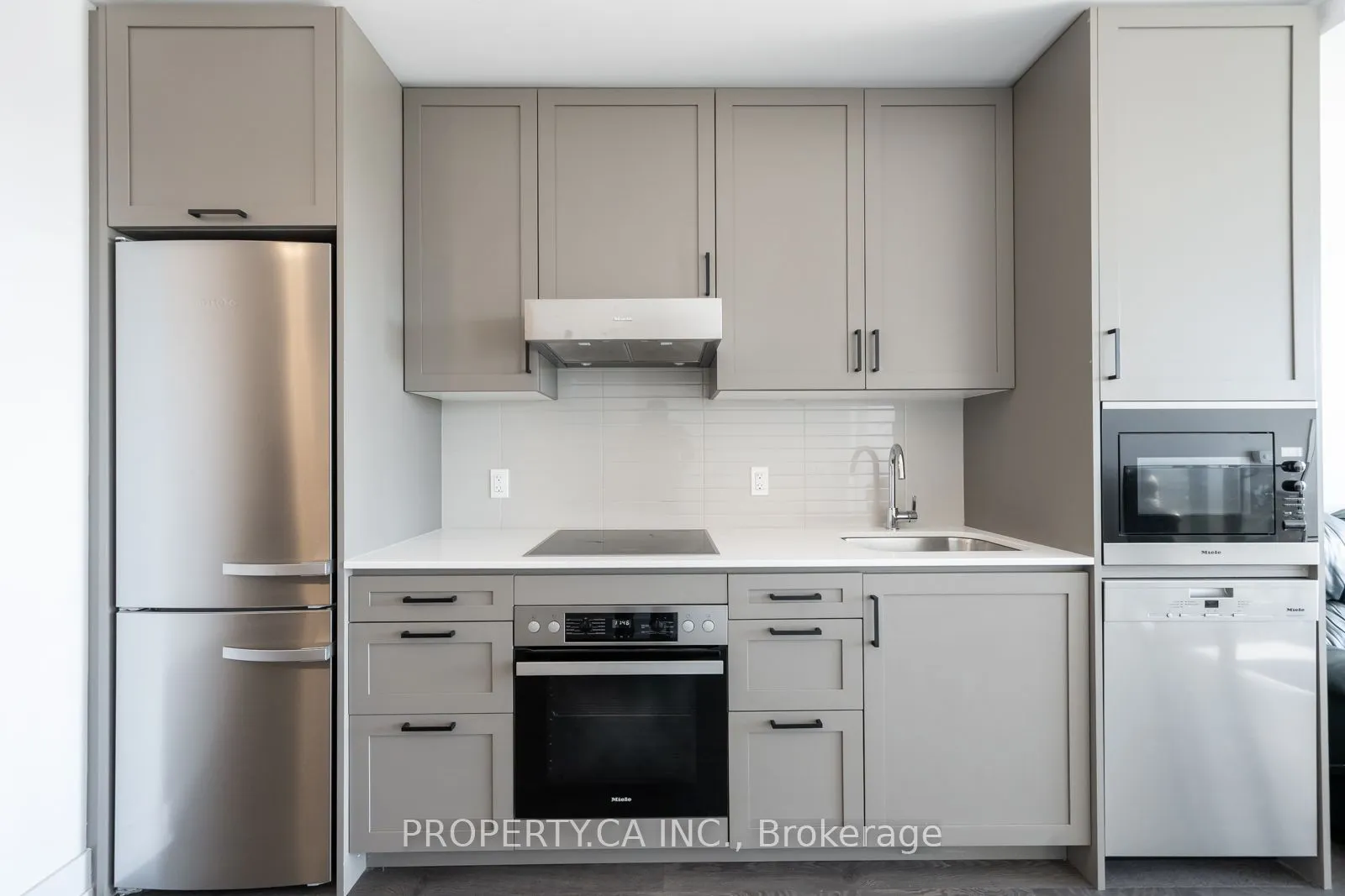 11 Lillian Street #1103