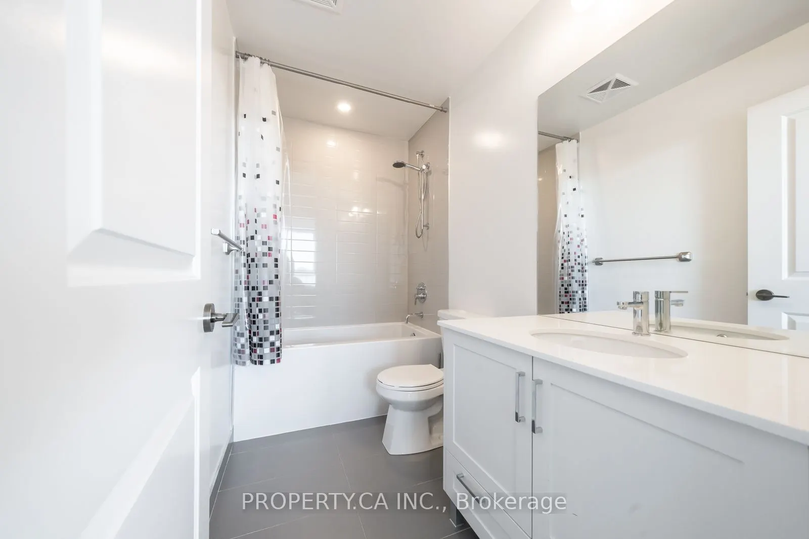 11 Lillian Street #1103