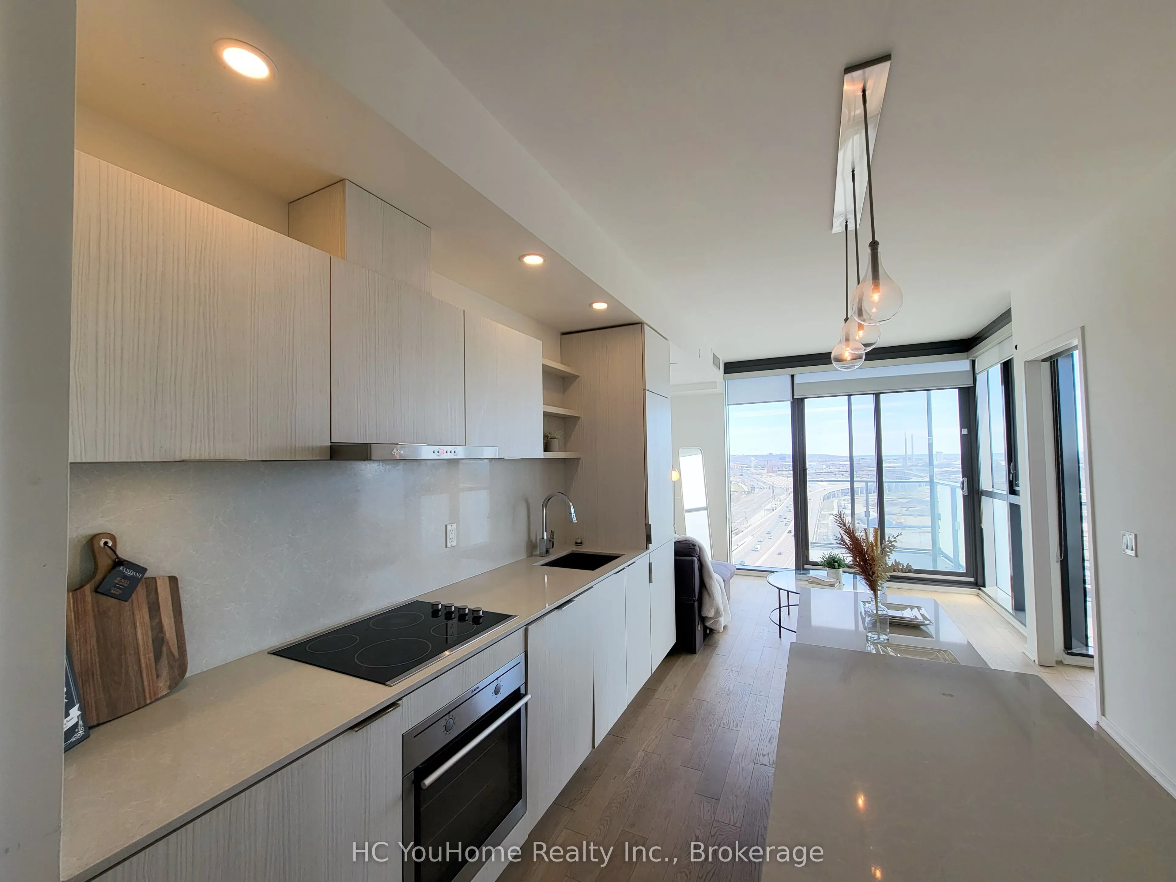 16 Bonnycastle Street #1805