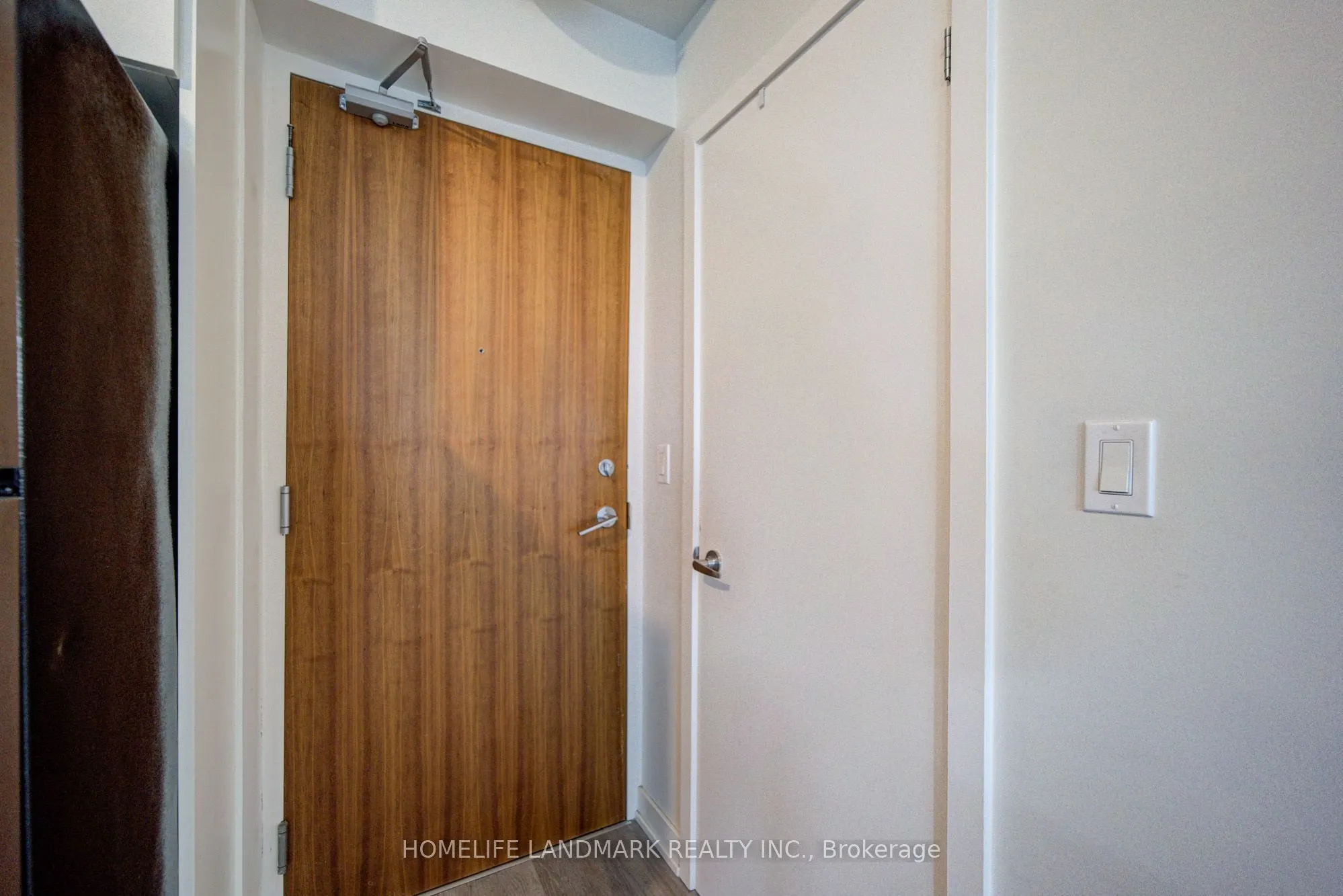 33 Lombard Street #604