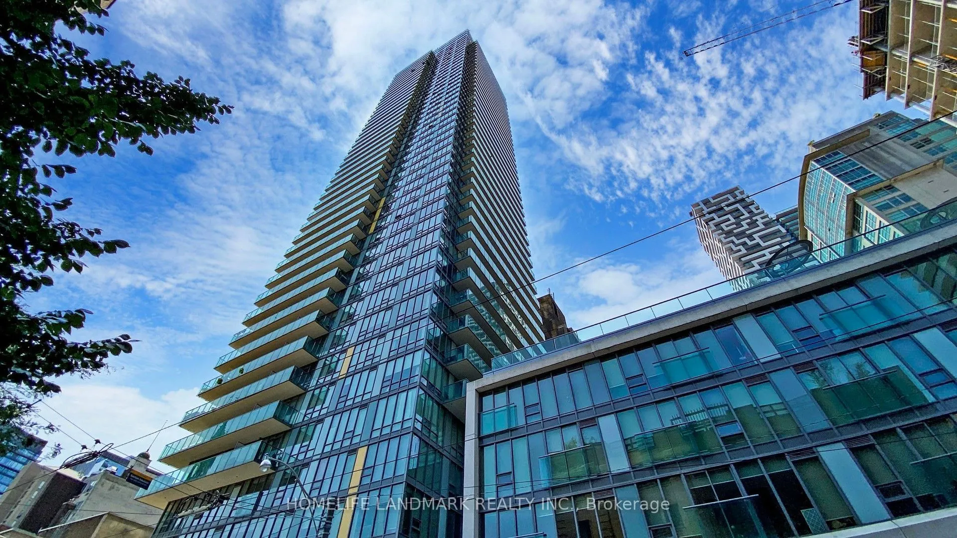 33 Lombard Street #604