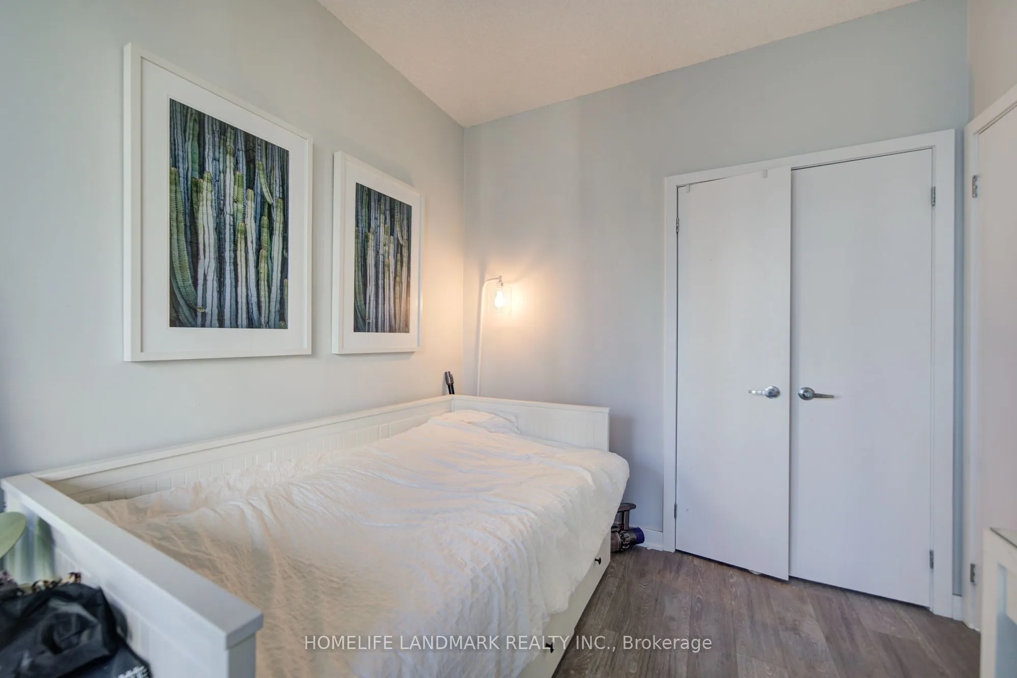 33 Lombard Street #604