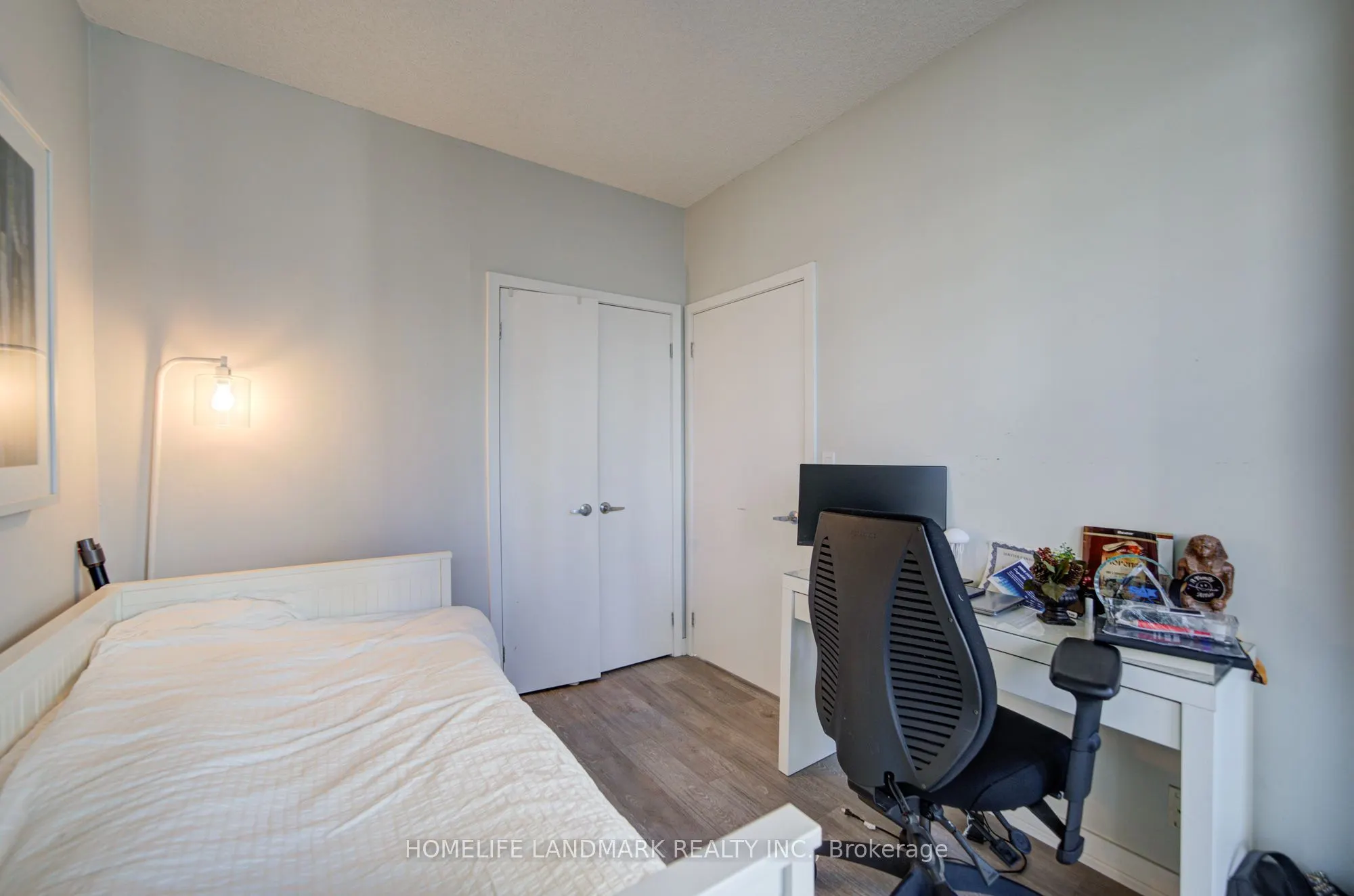 33 Lombard Street #604