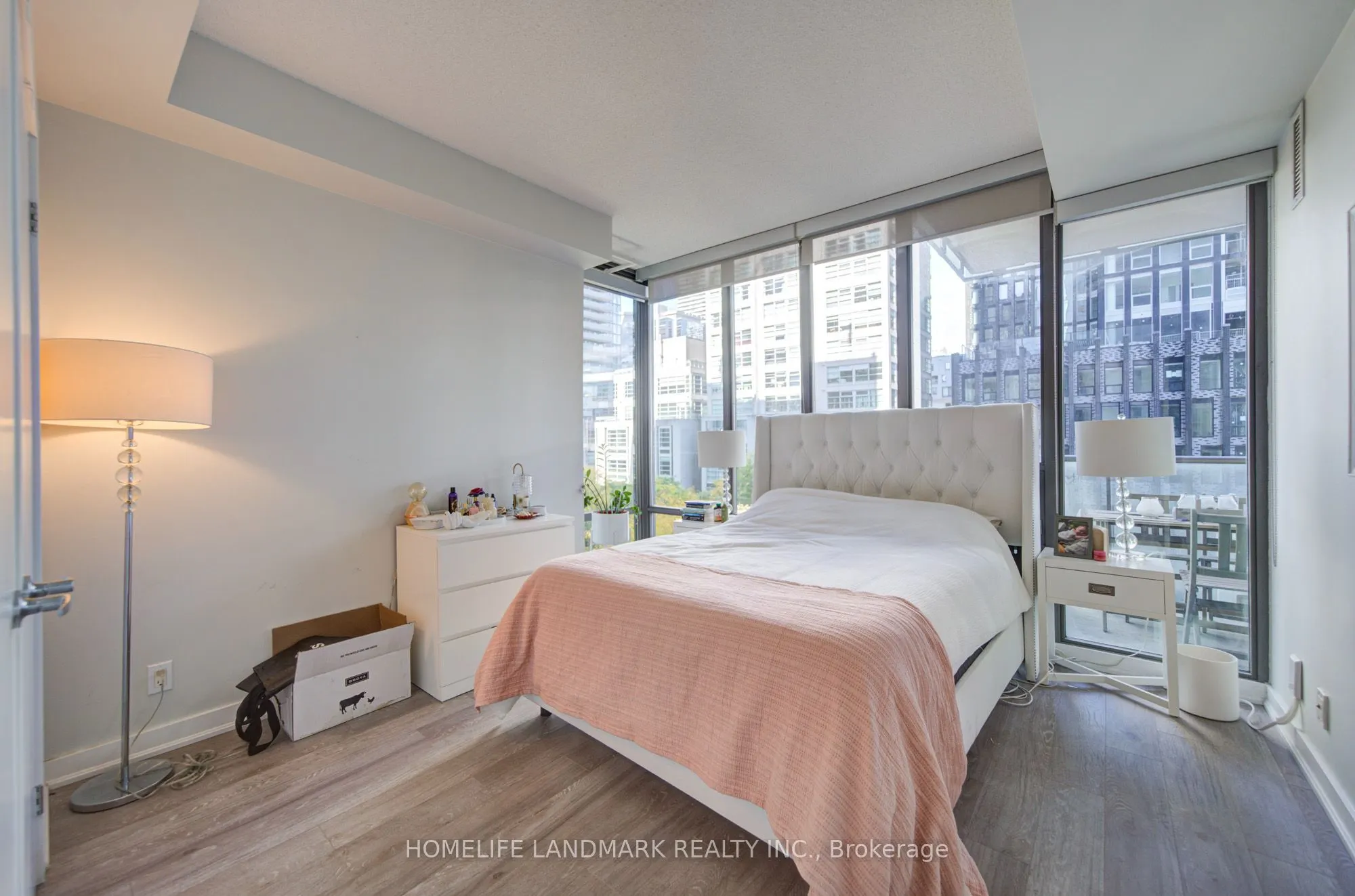 33 Lombard Street #604