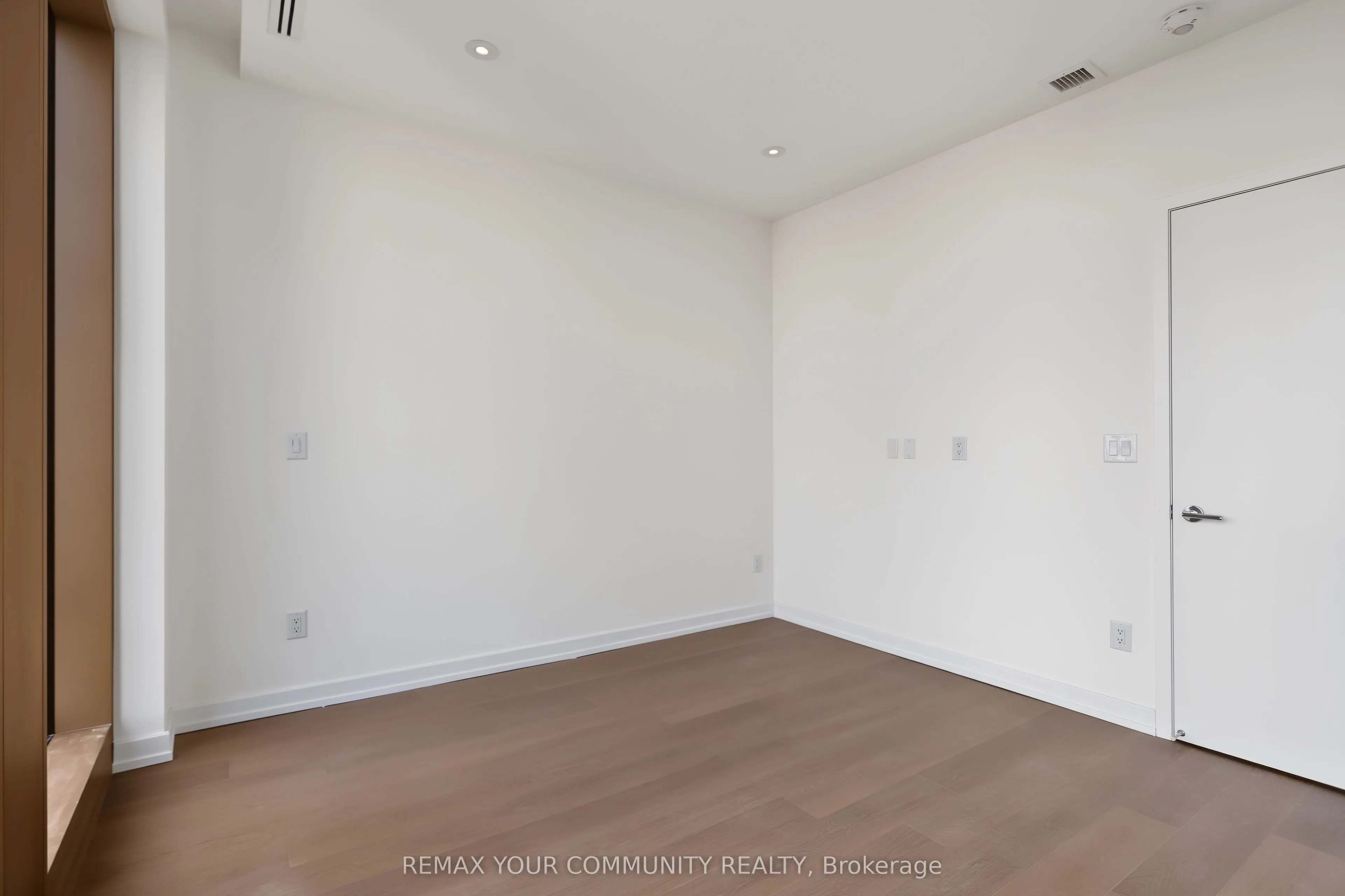 1315 Bay Street #2301